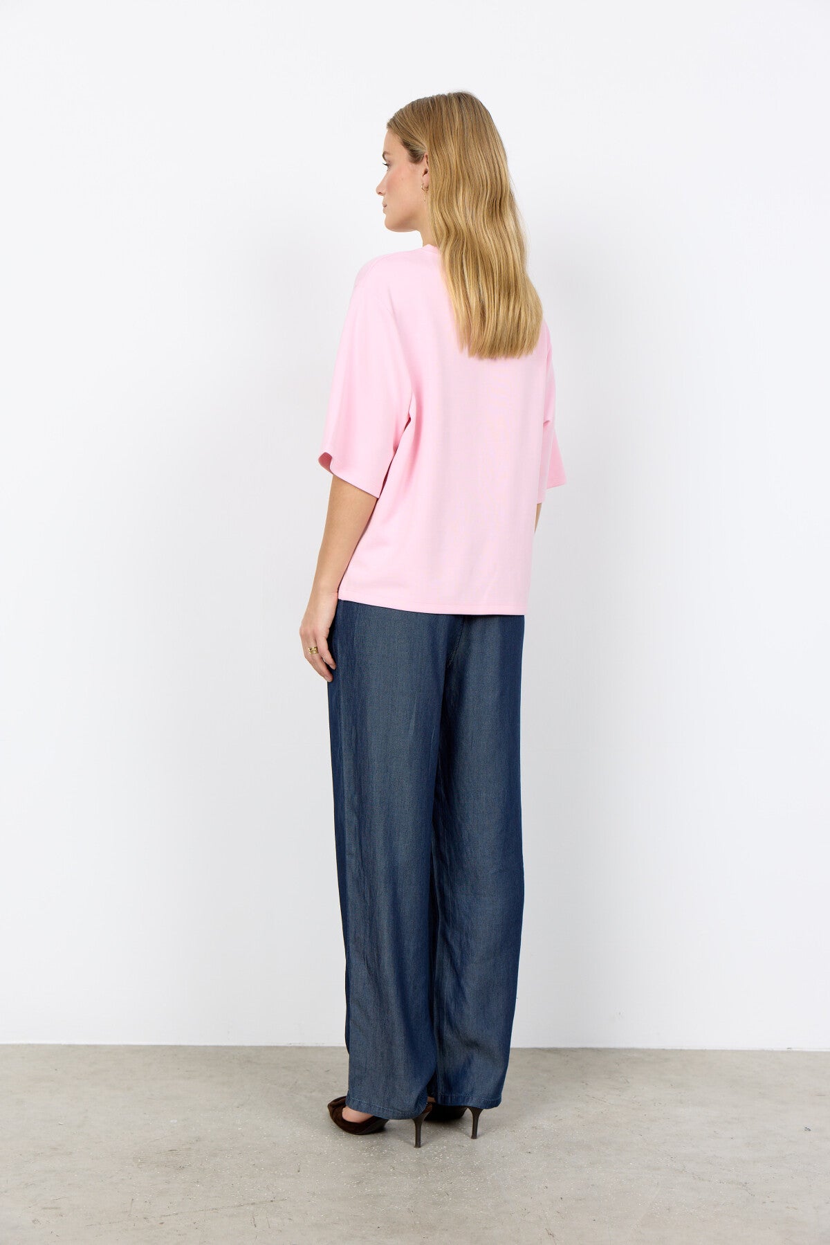 SC-BANU 231 T-SHIRT HELLROSA