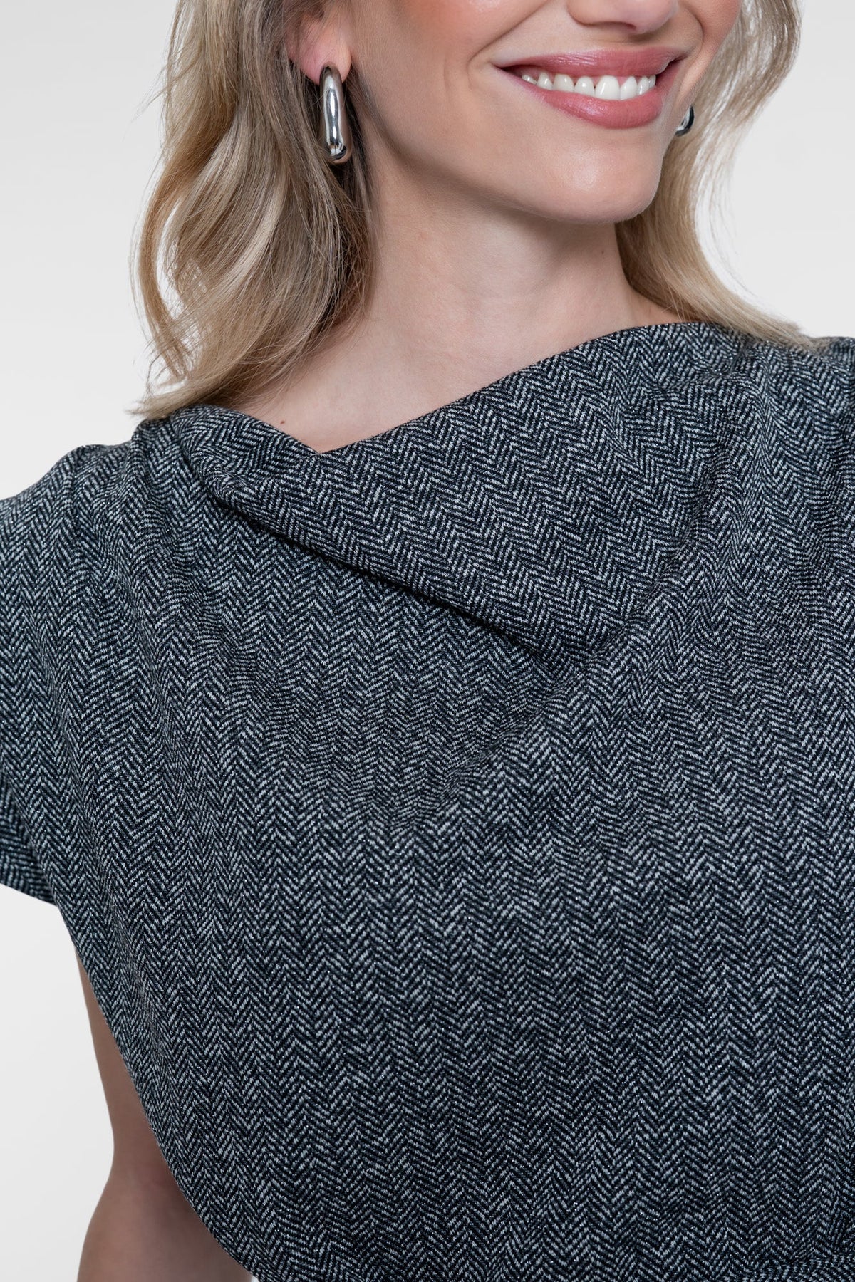 Herringbone Drapé Top - Black/Off White