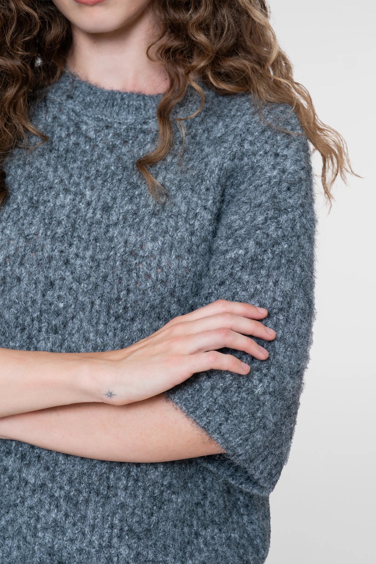 Fluffy Knit Pullover - Grau