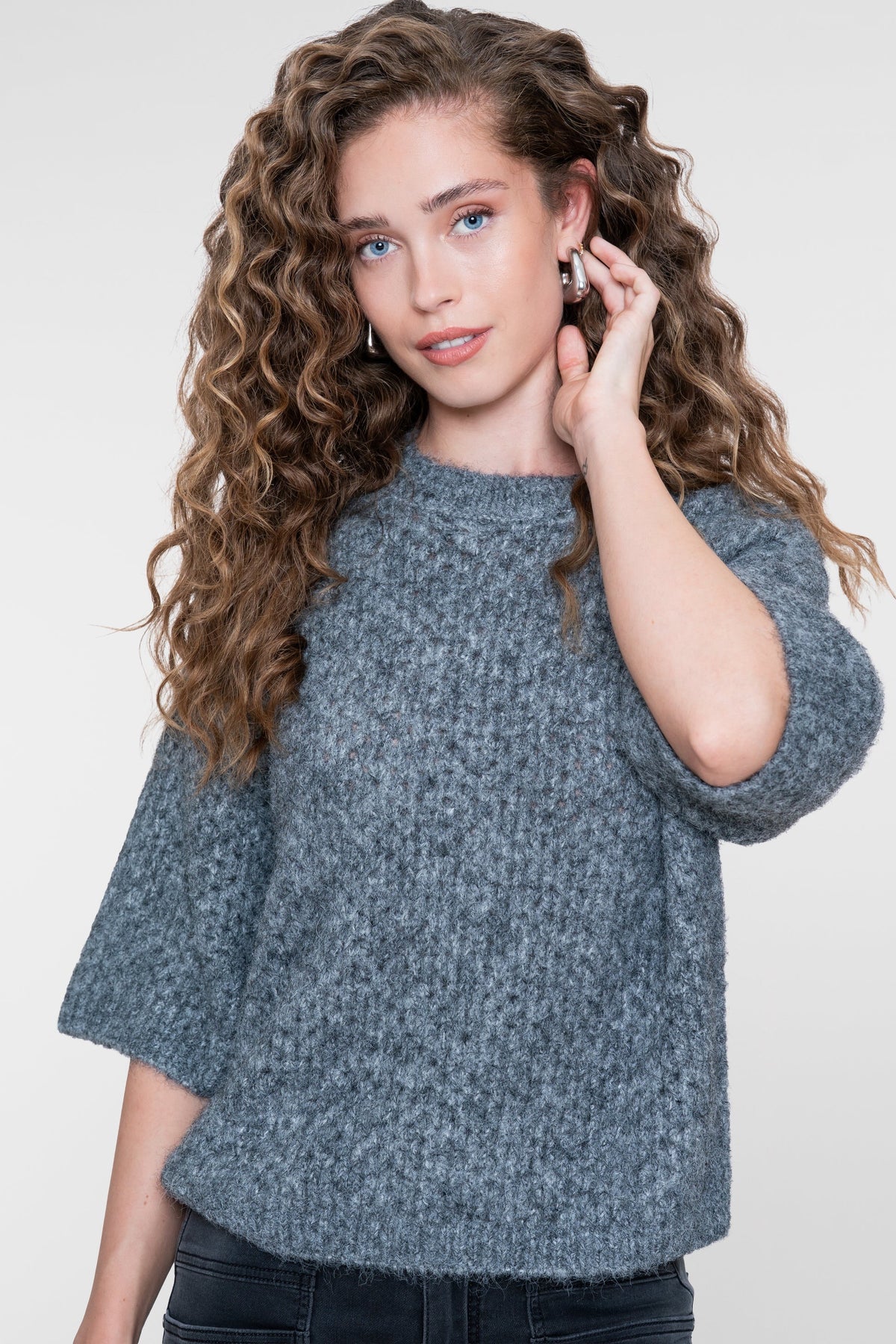 Fluffy Knit Pullover - Grau