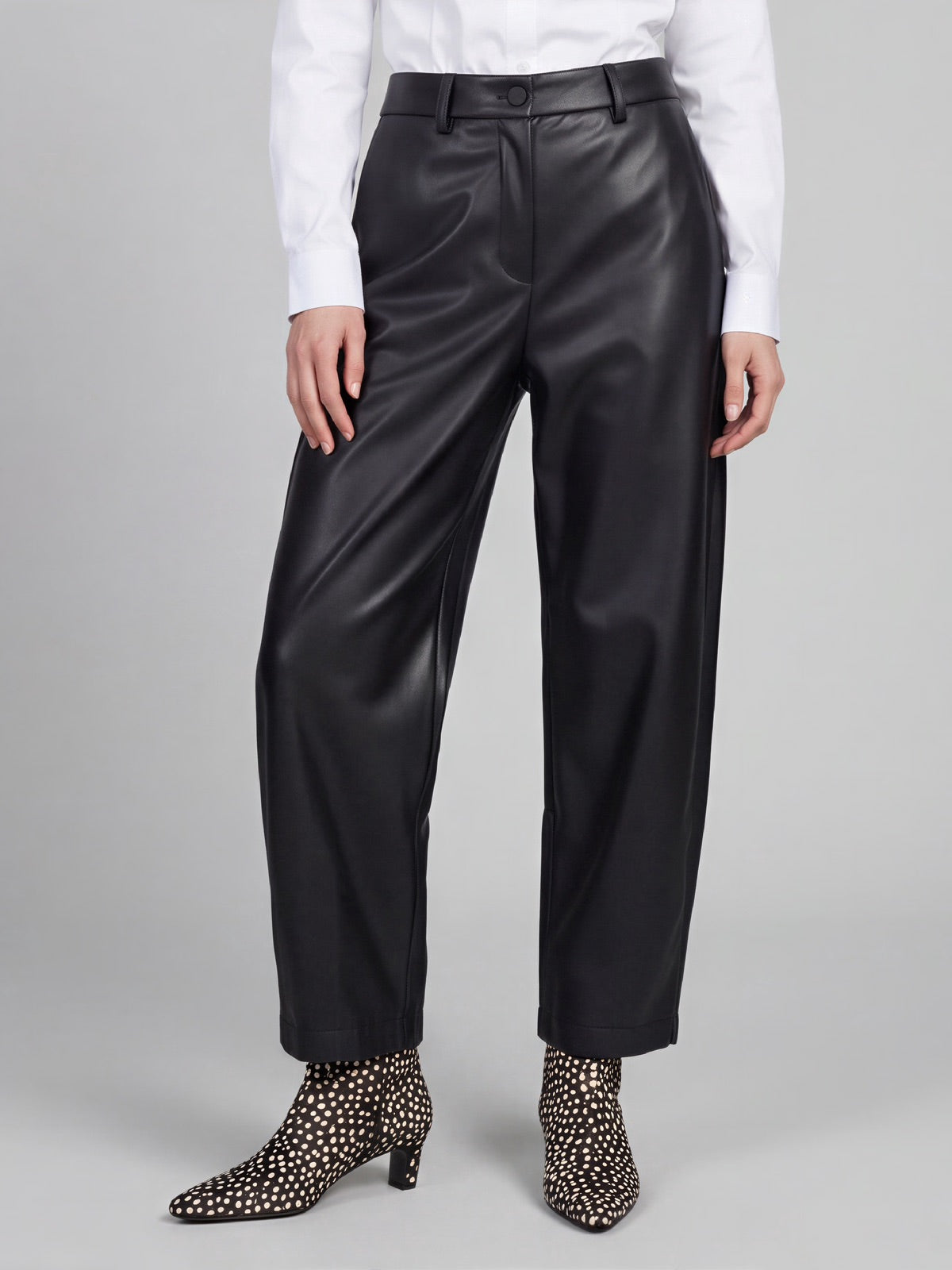 Phibi 7/8 - Schwarz