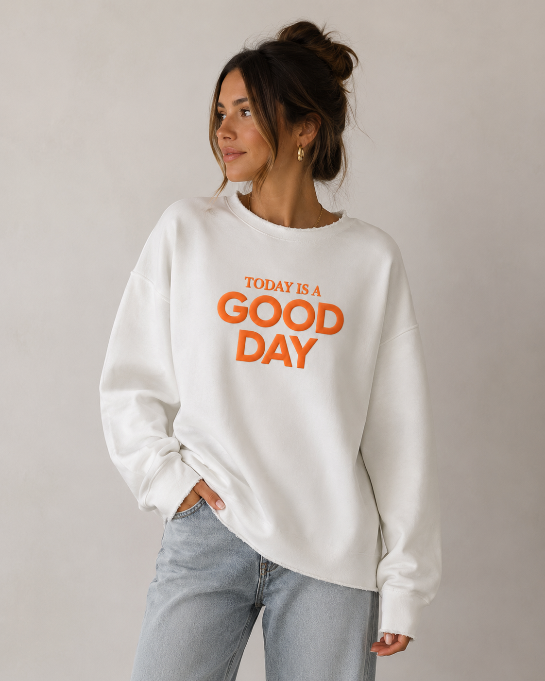 Be Famous Sweatshirt „Good Day“