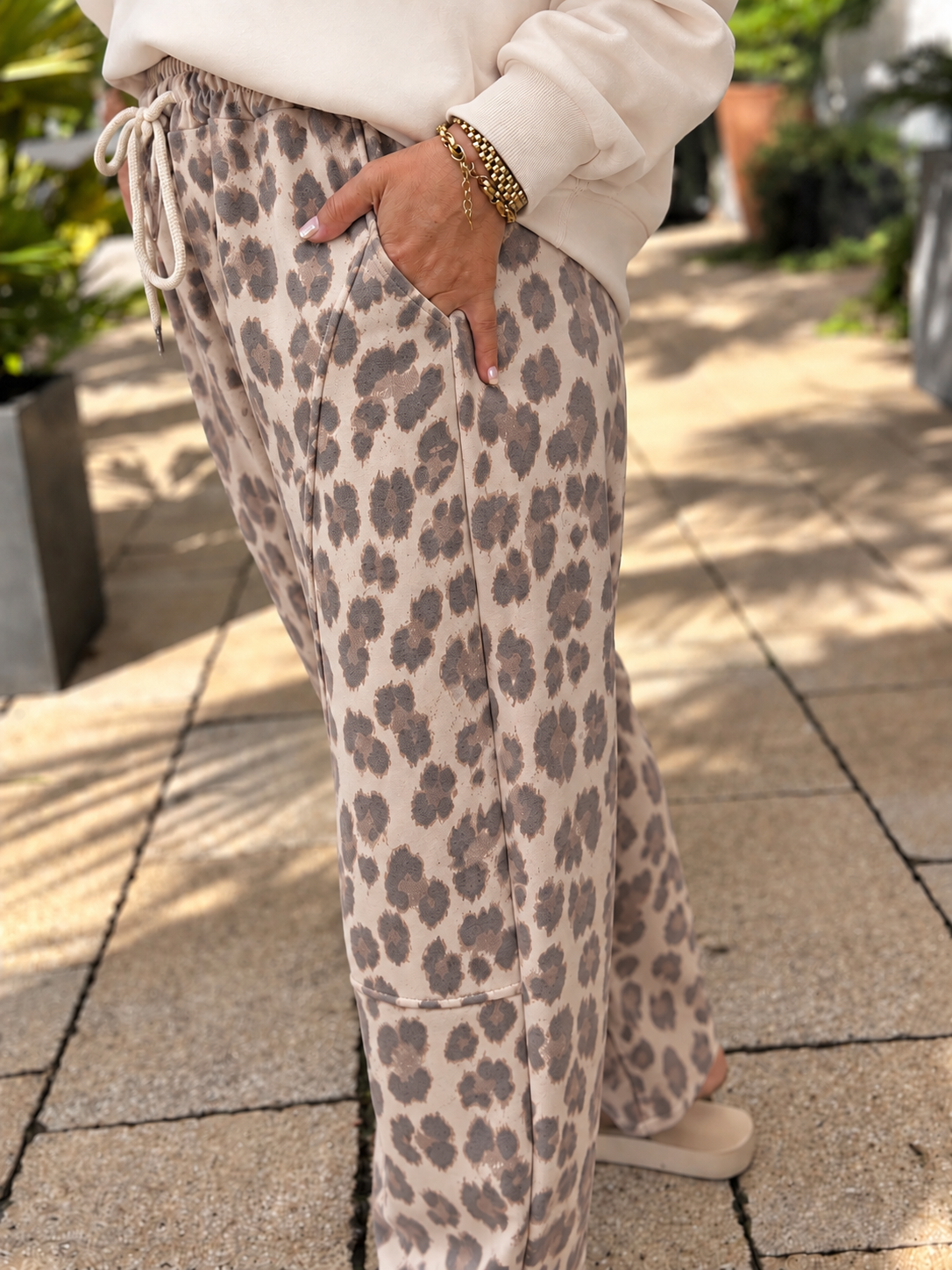 Sweatpants "Cloud Comfort" – Creme Leo