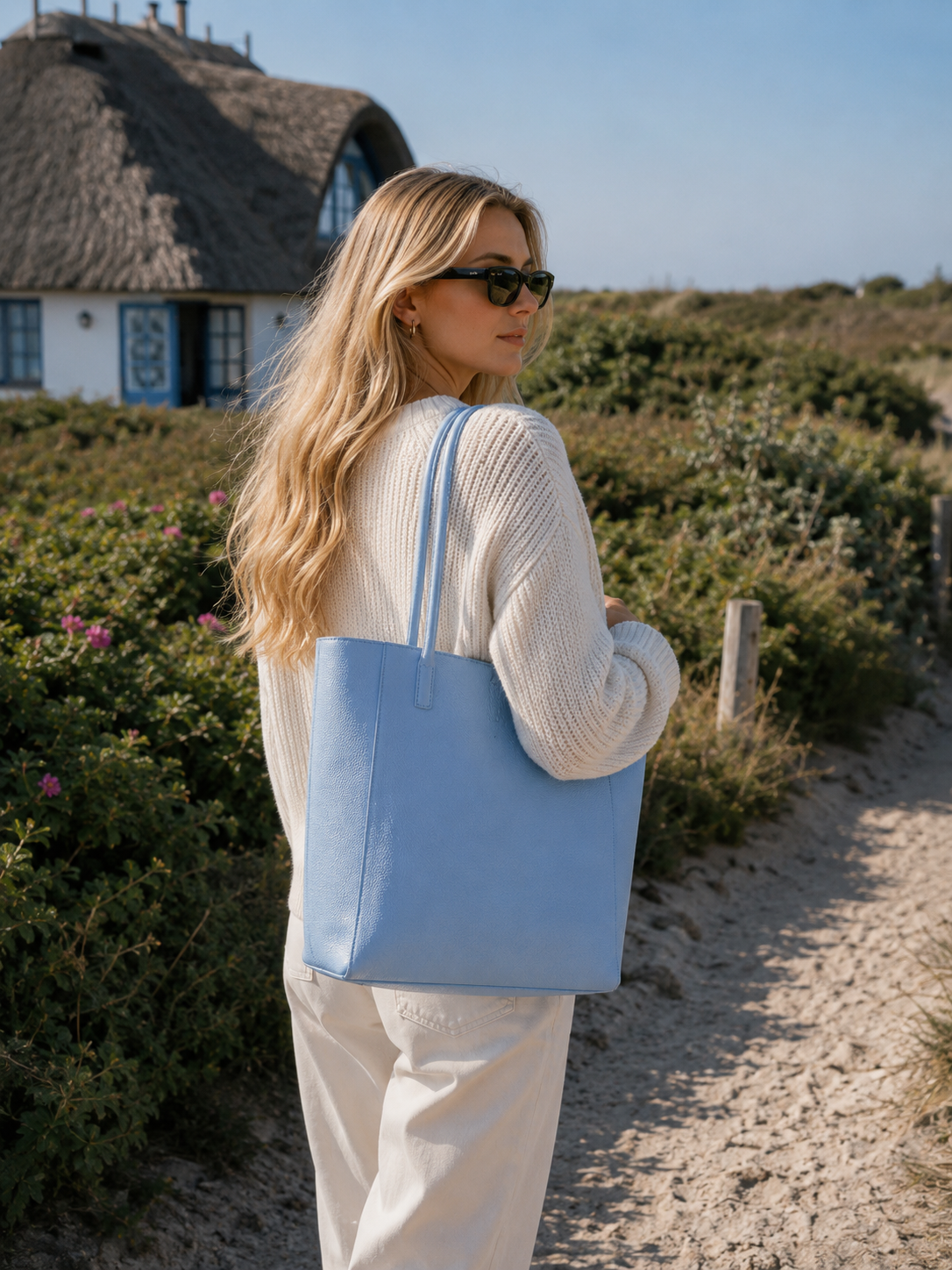 The Classic Shopper - in Hellblau