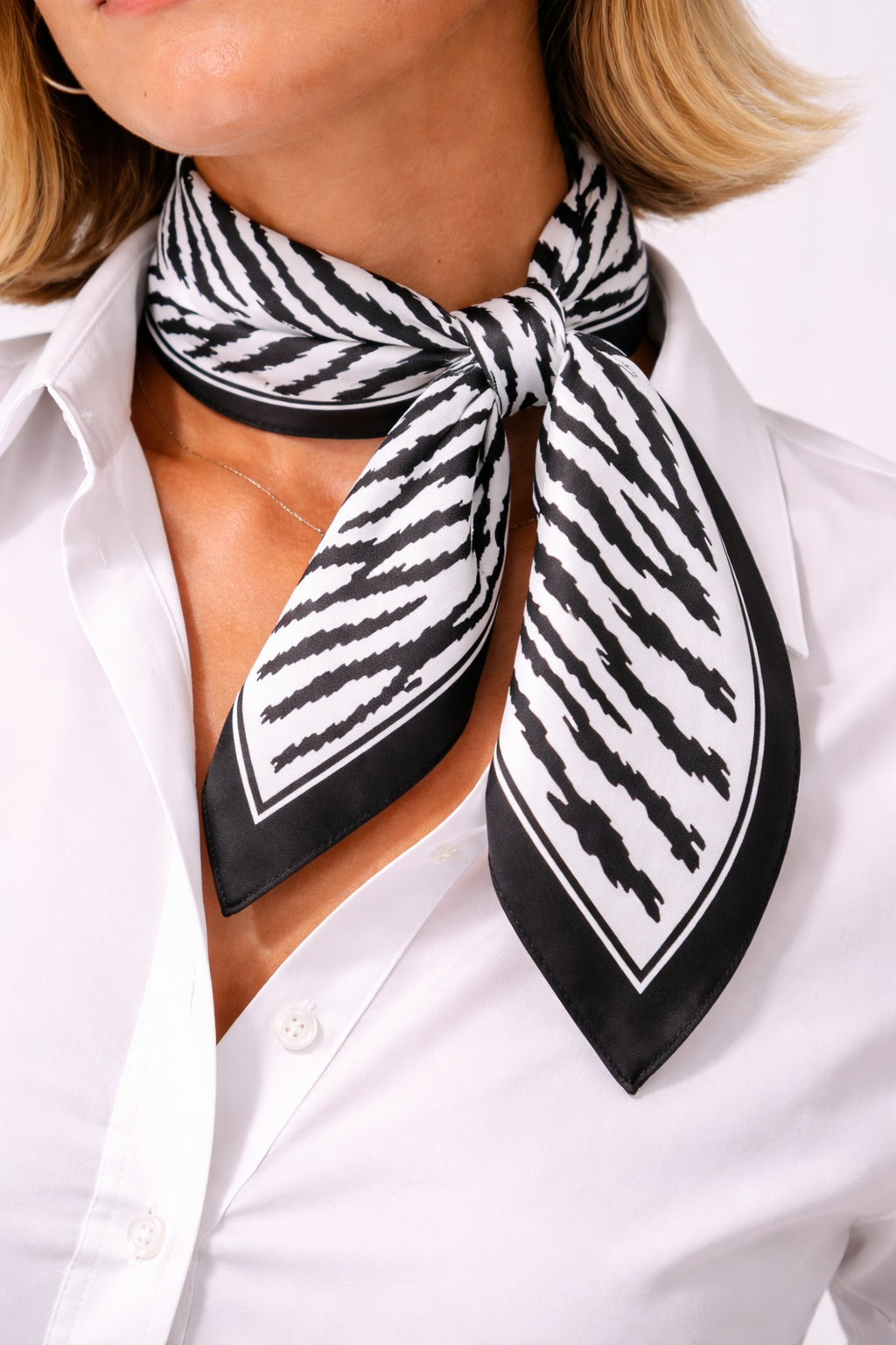 Halstuch mit Zebra-Muster