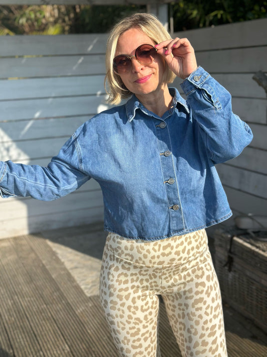 Jeansjacke „Soft Denim Chic“ – Cropped Style