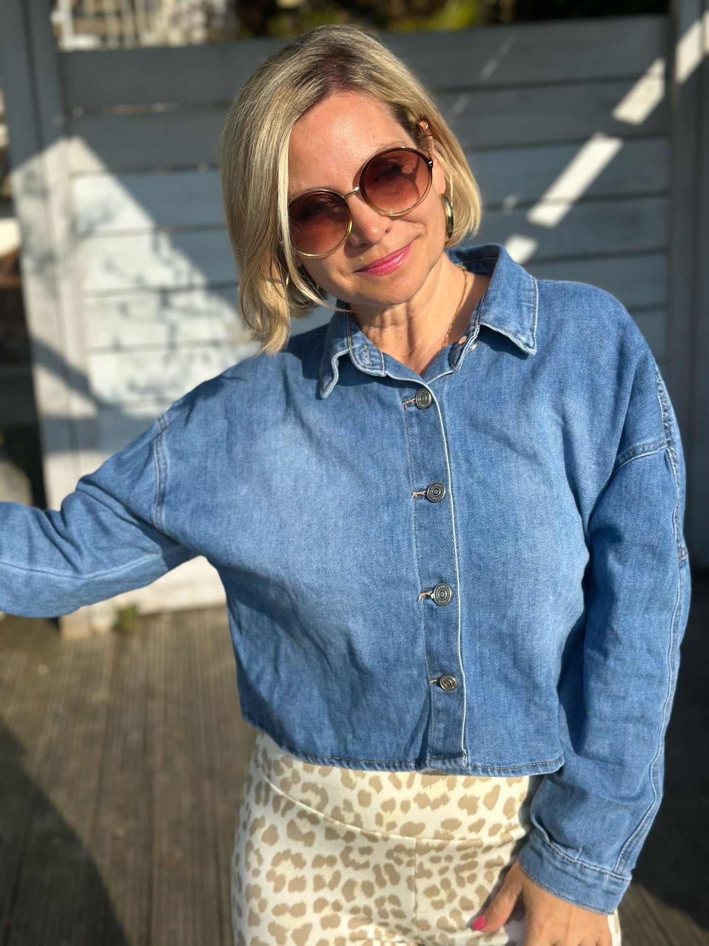 Jeansjacke „Soft Denim Chic“ – Cropped Style