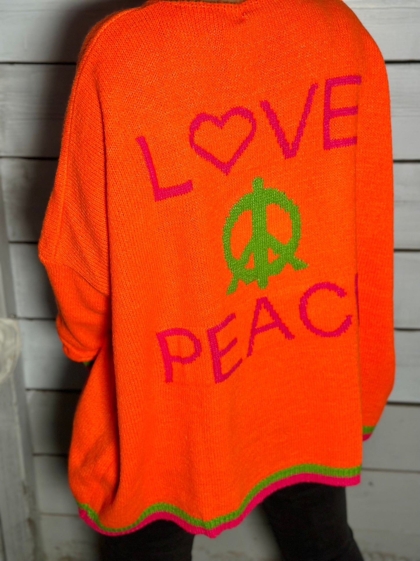 Kuschelpulli "LOVE - PEACE" Orange