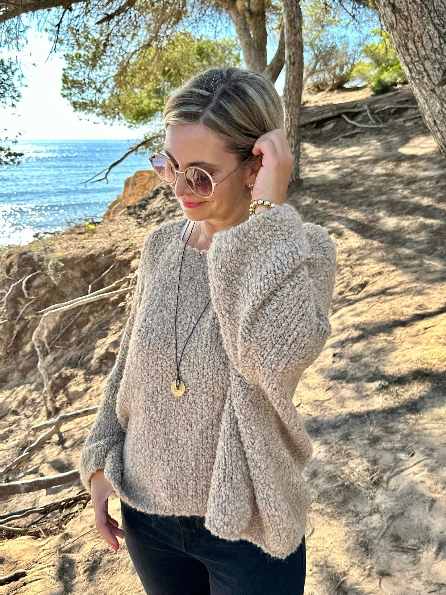 Weit geschnittener Grobstrick Pullover in CAMEL