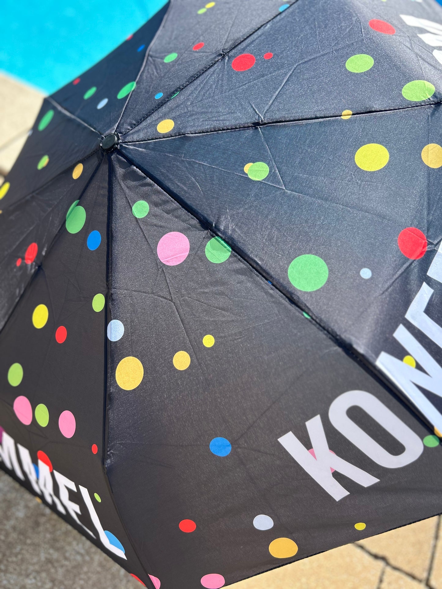 Be Famous Regenschirm KONFETTI VOM HIMMEL