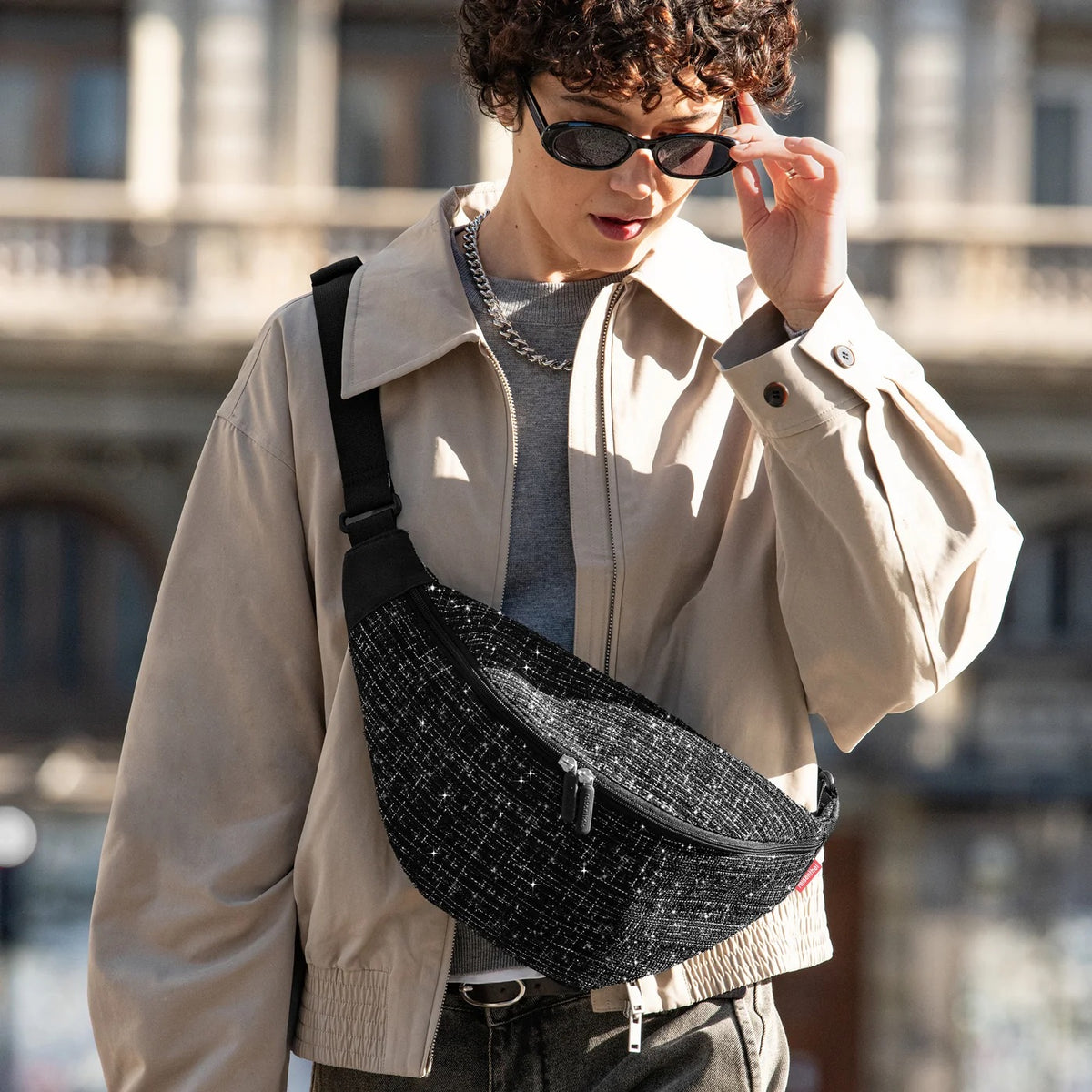 City Beltbag Bouclé - Schwarz