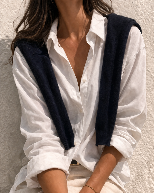 Shoulder Chic – Feinstrick Navy Blue