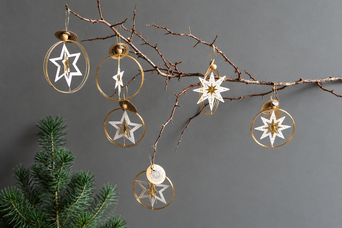 Goldsternornament – Sternenzauber