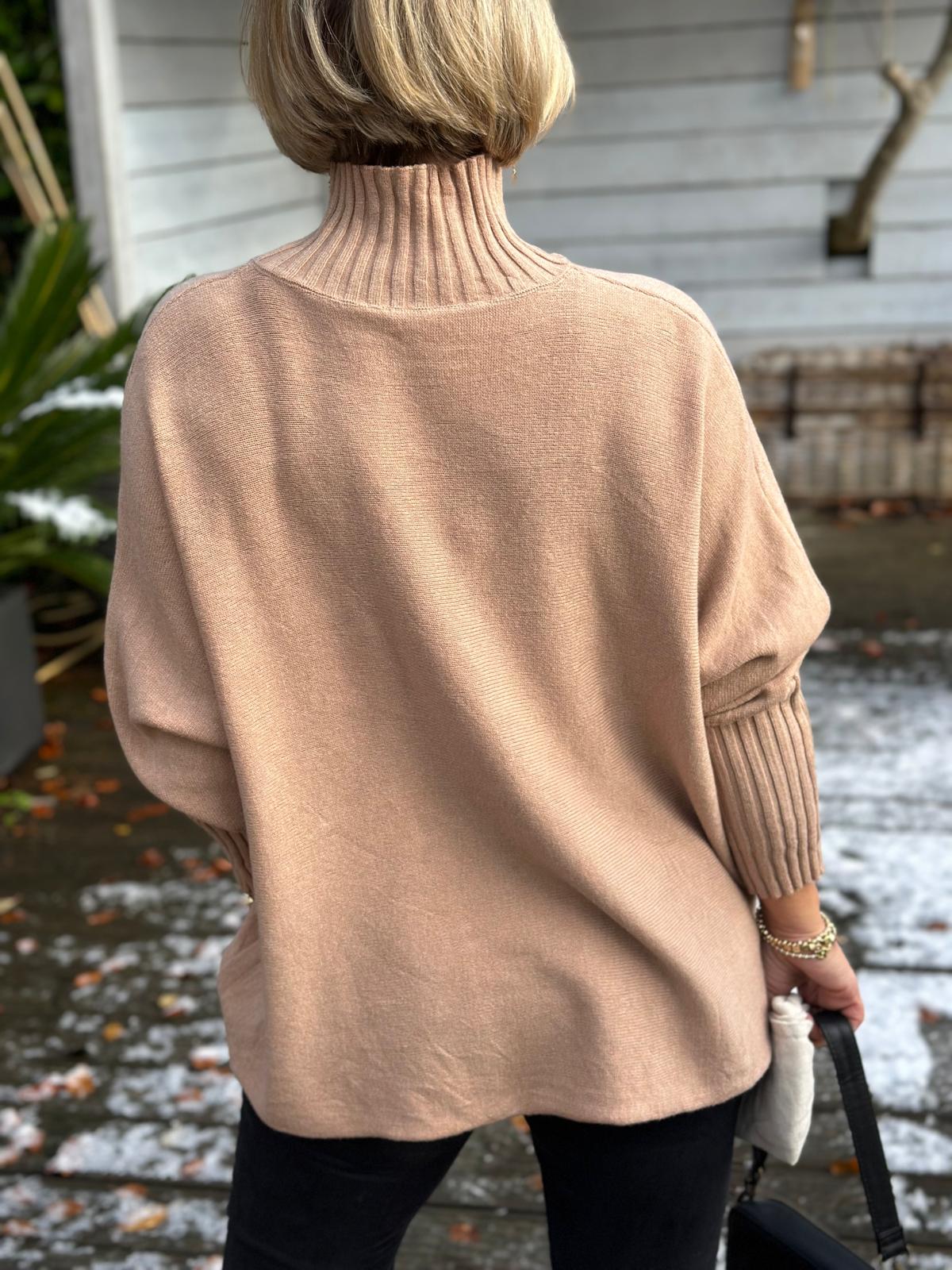 Süßer Kuschel-Basic Pulli in LIGHT NOUGAT