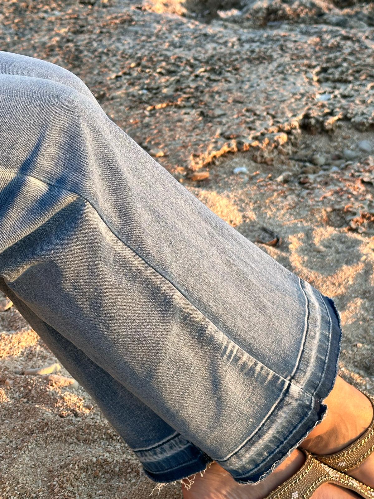 Stylische "light washed" Jeans für den Frühling