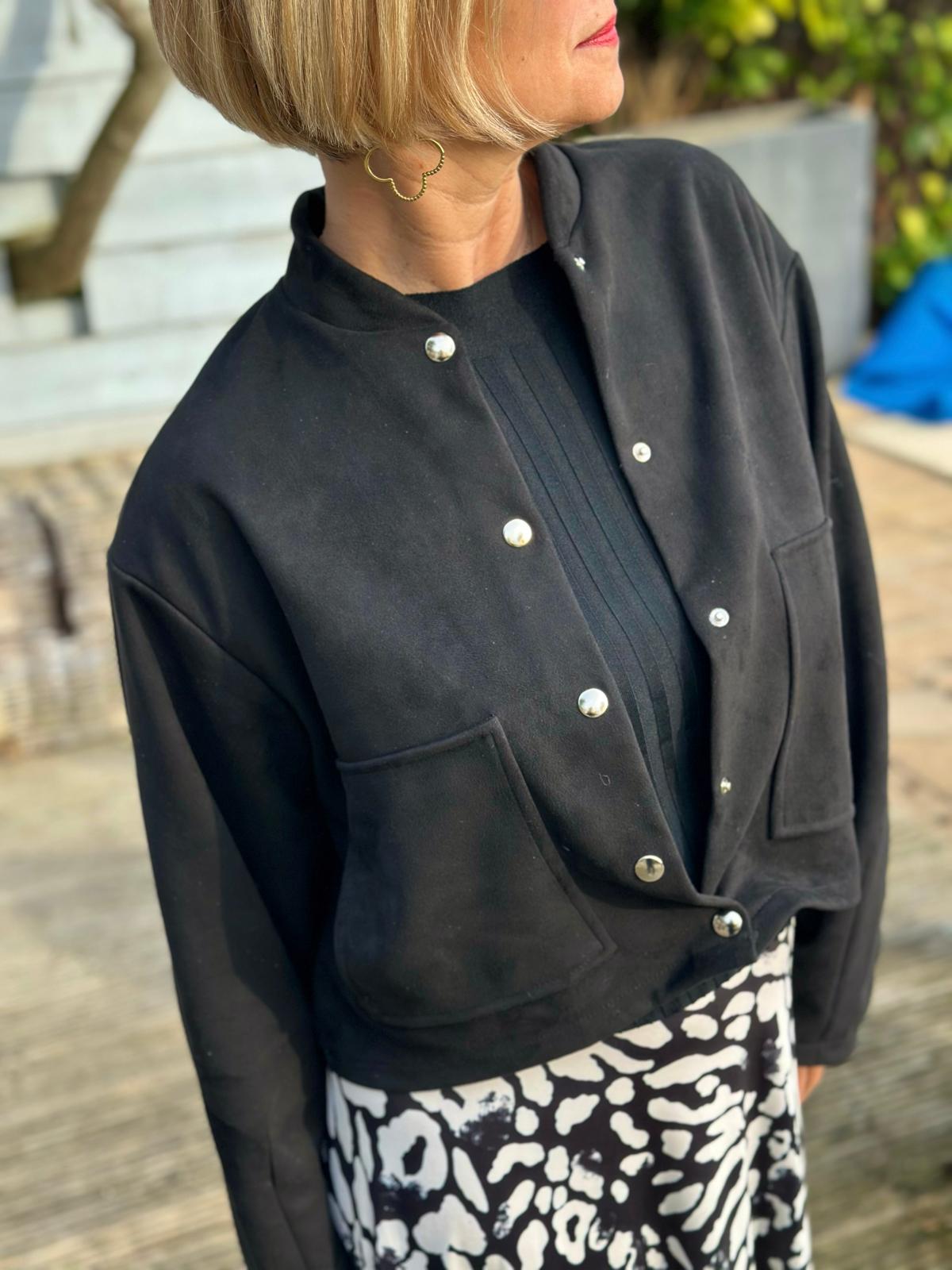 Bomberjacke aus Waschleder (Velour-Optik) in Schwarz