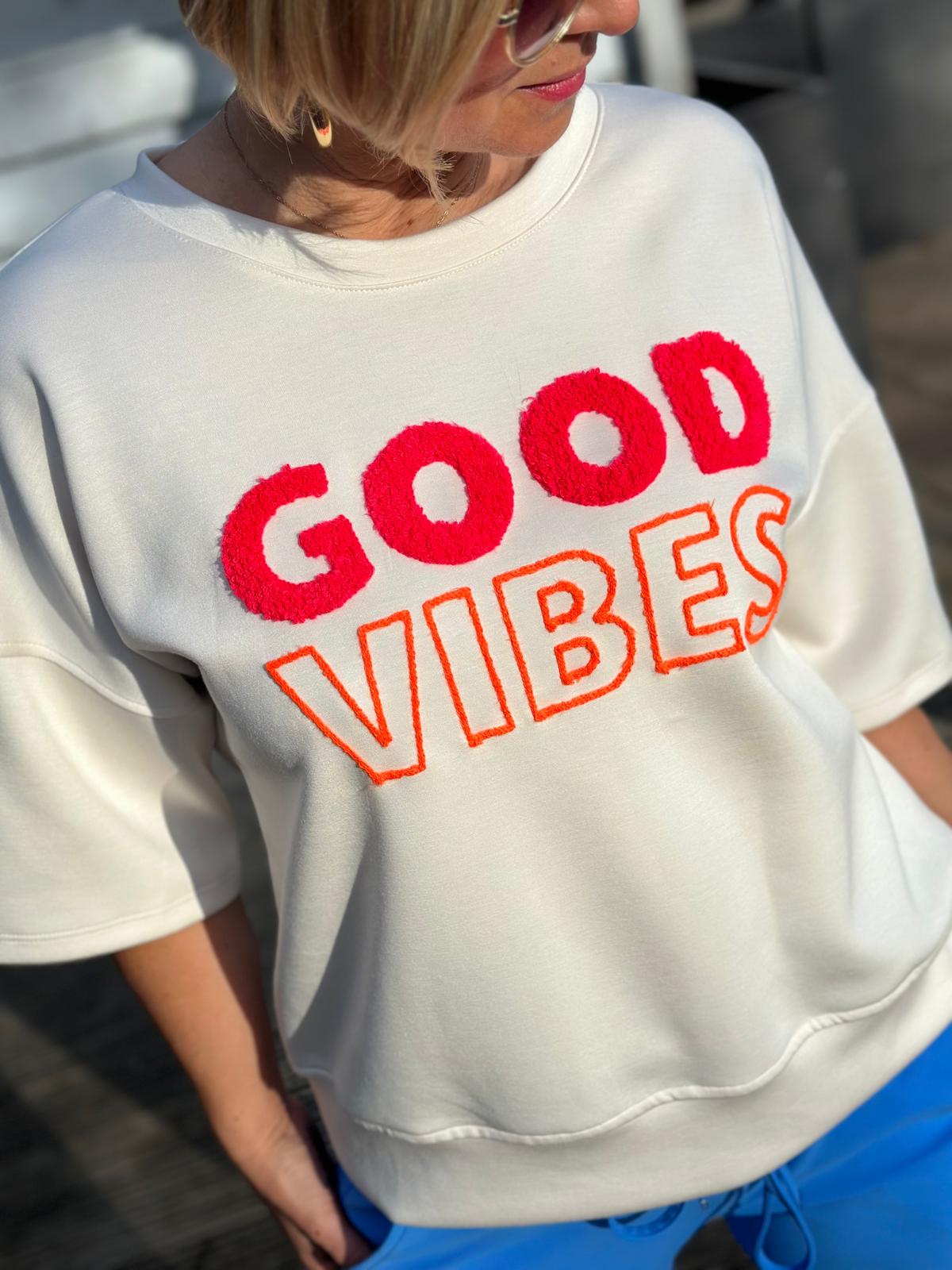 "GOOD VIBES" Kurz-Arm Sweatshirt in Cremé