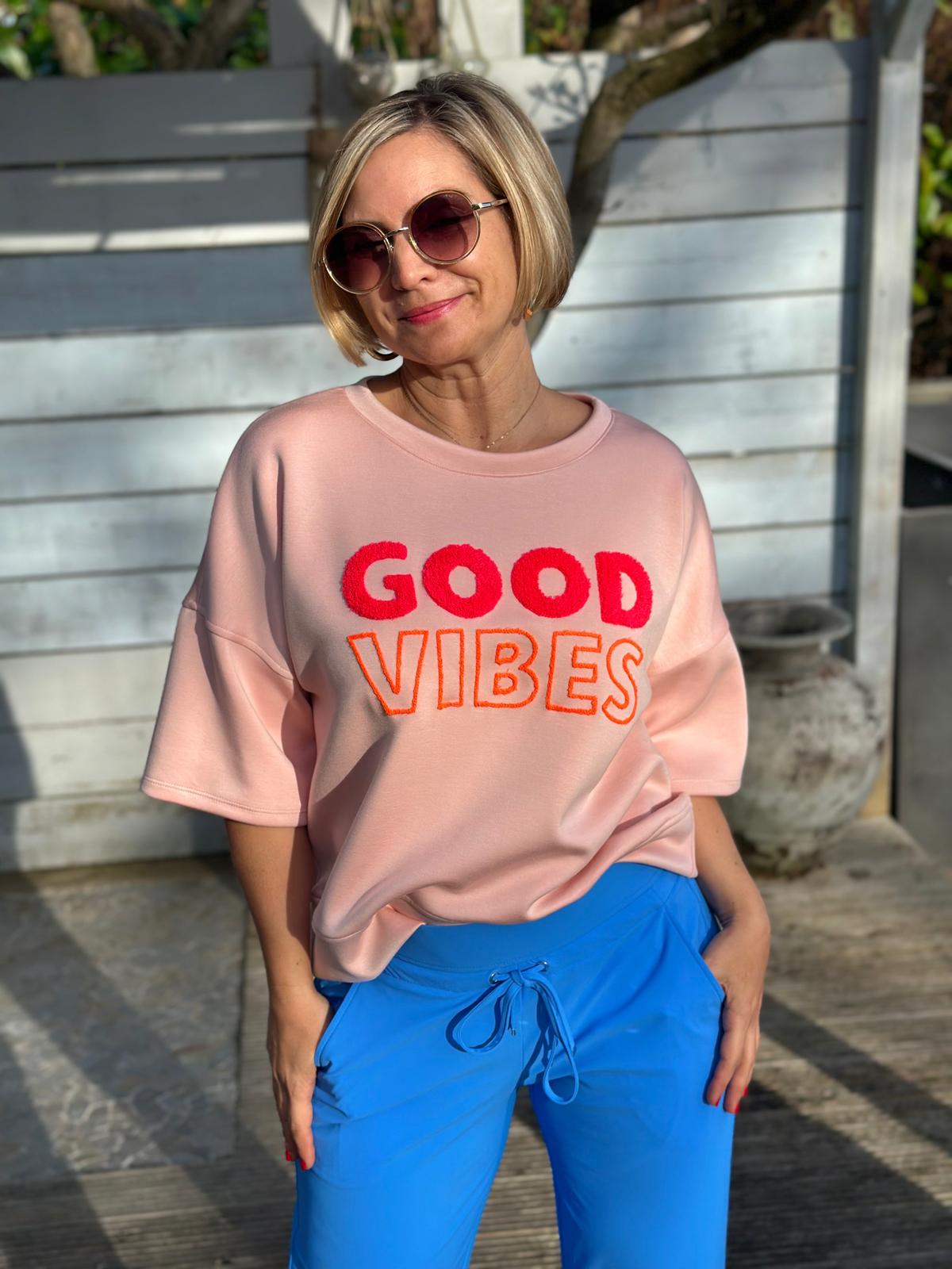 "GOOD VIBES" Kurz-Arm Sweatshirt in Altrosé