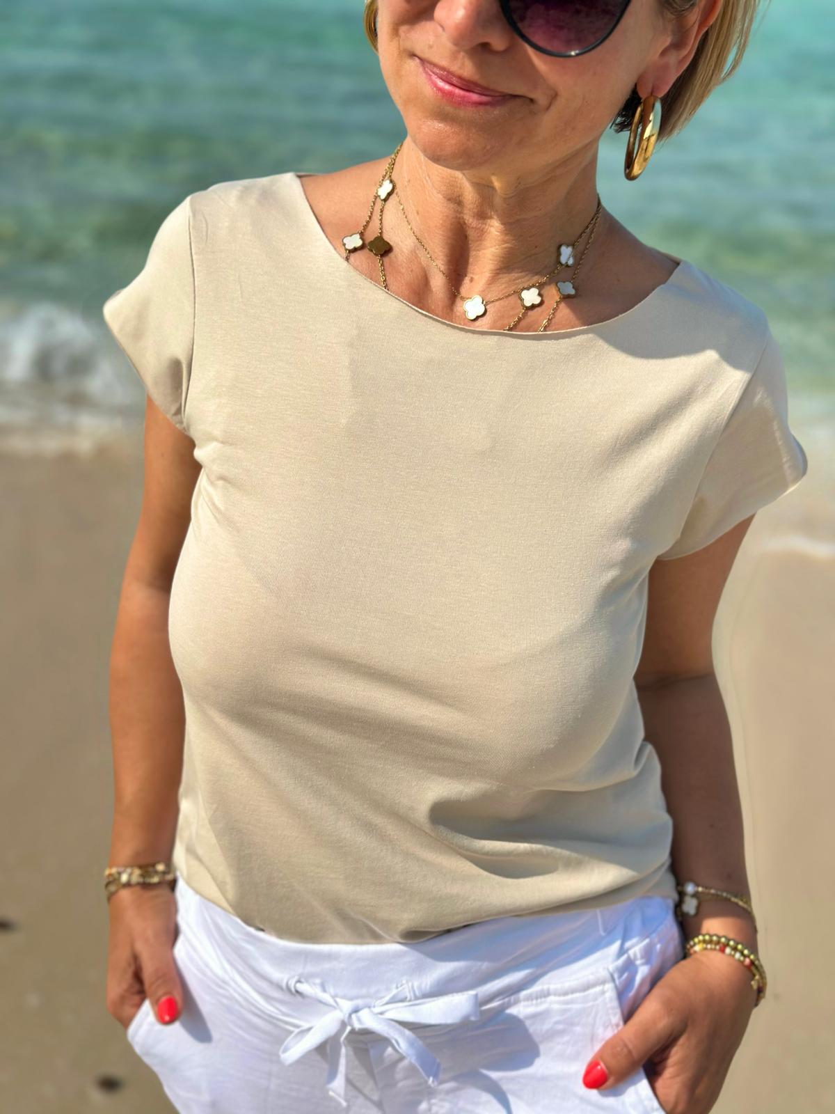 Schmales Onesize Basicshirt in Sand