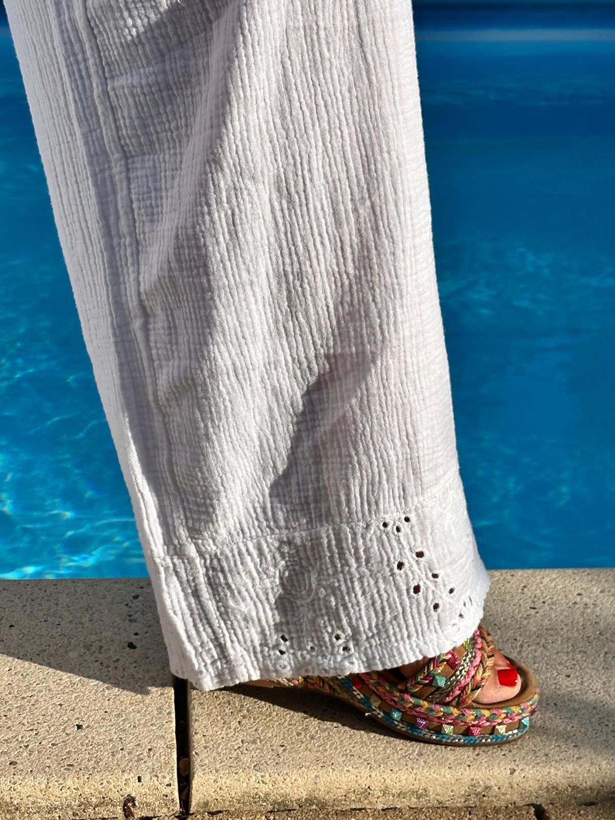 Sommerliche MUSSELIN HOSE "FLORENCE" in Weiss