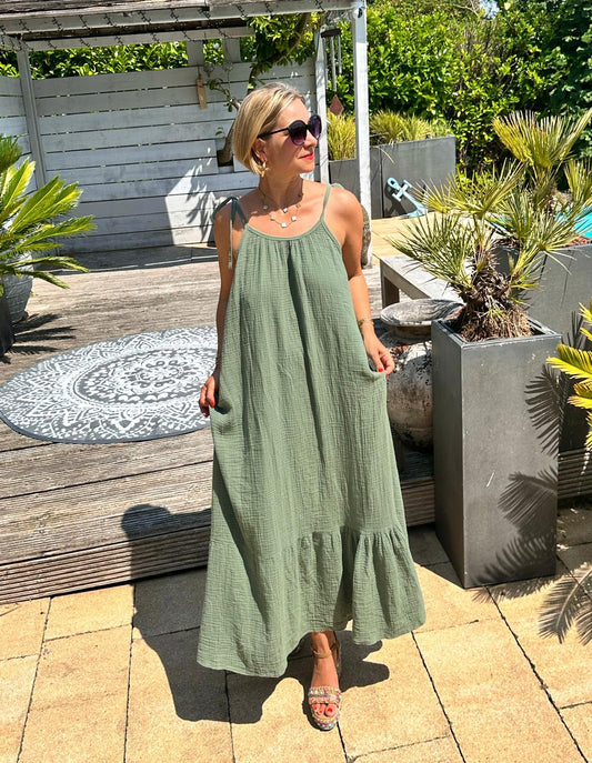 Leichtes Musselin Sommer-Kleid in OLIV