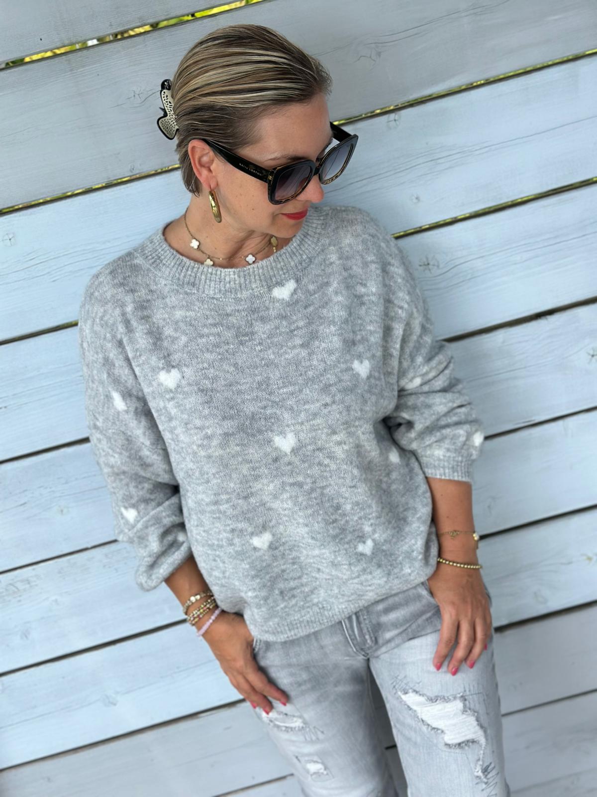 Süßer Strickpullover "Herzchen" in Grau/Weiss