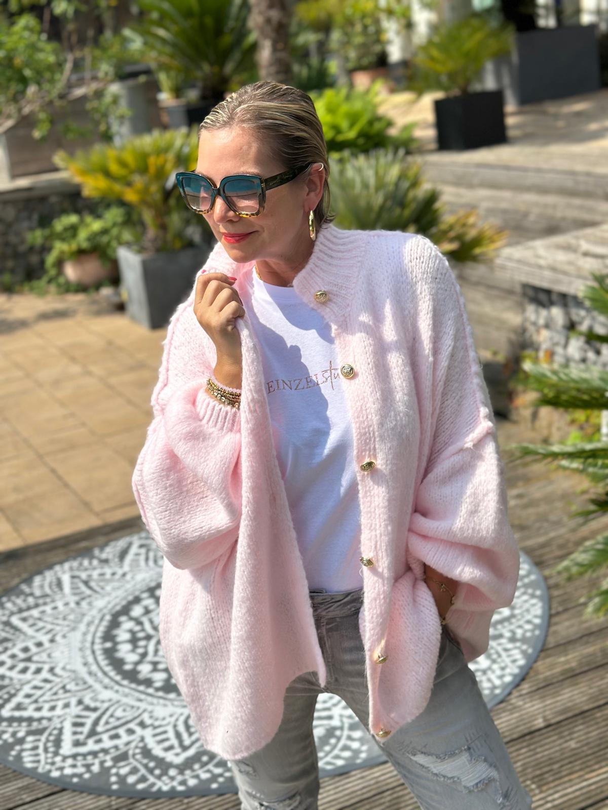 Süße Onesize Strickjacke in Rosa