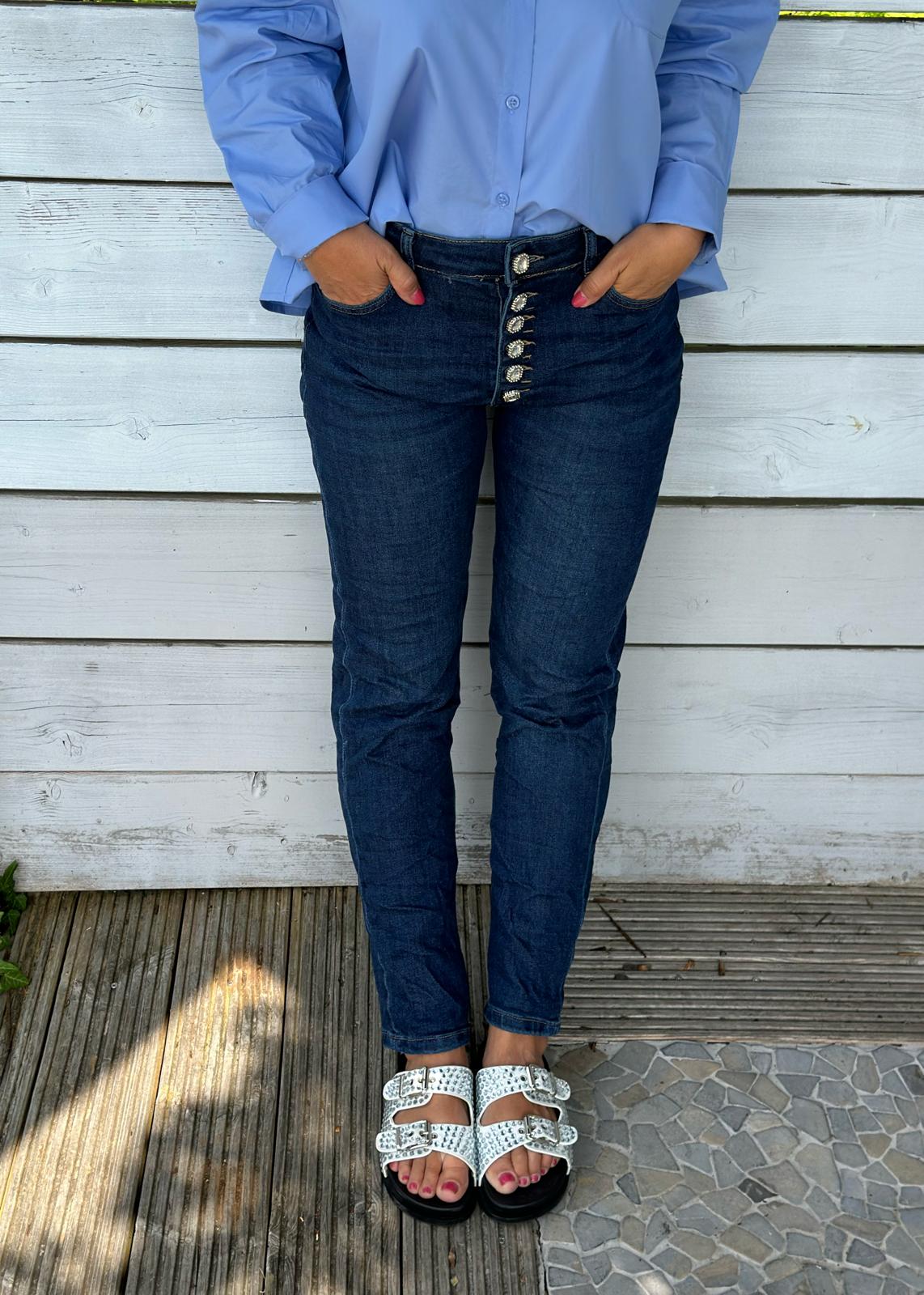 Classy Blue Jeans mit Knopfleiste