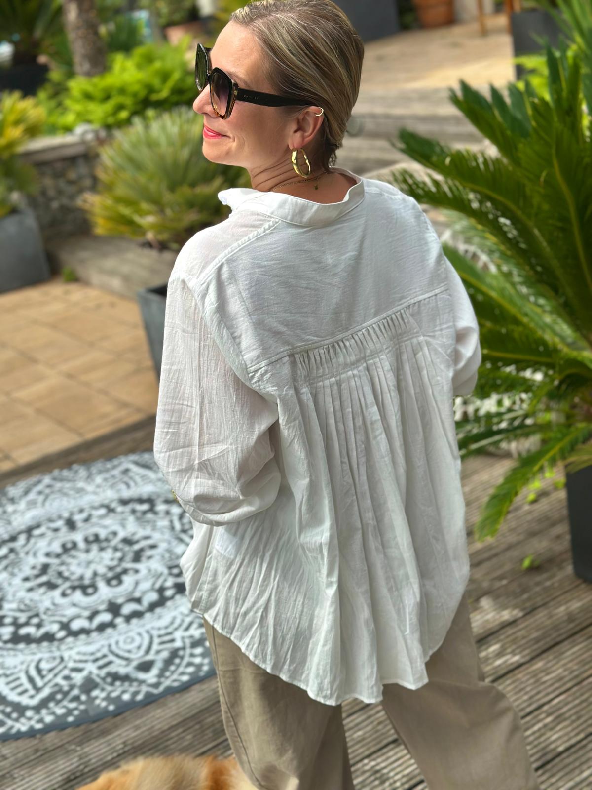 Geraffte Herbst-Bluse in Weiss