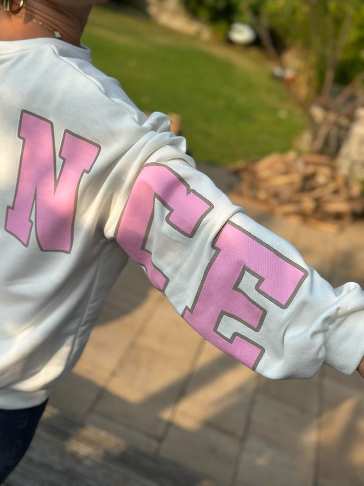 Kuschel Sweatshirt "BALANCE" in Weiss