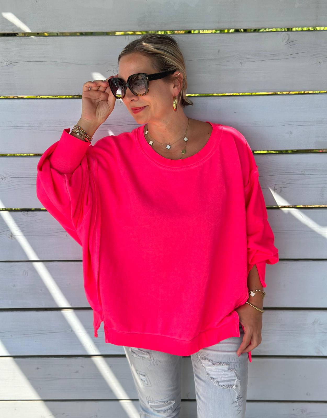 Oversized Sweatshirt in Neon Pink