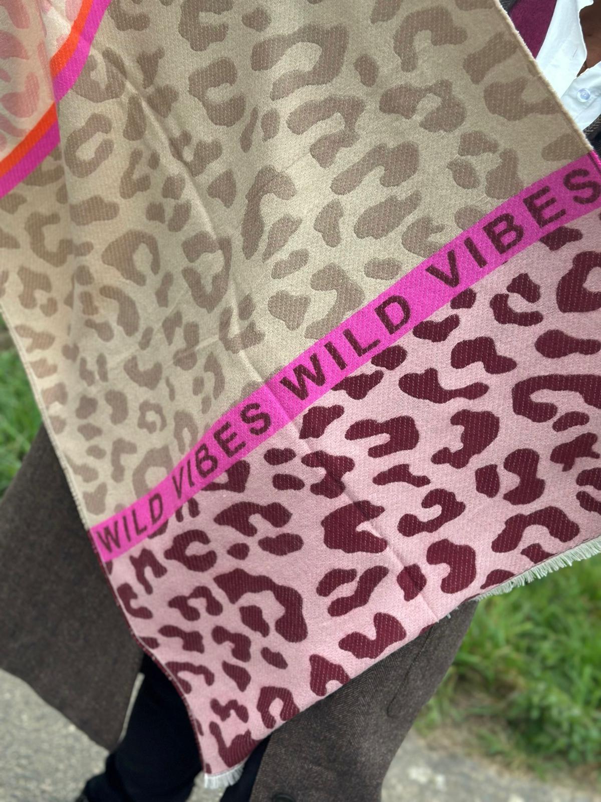 Zuckersüßer Herbstschal "WILD VIBES" Leo Pink