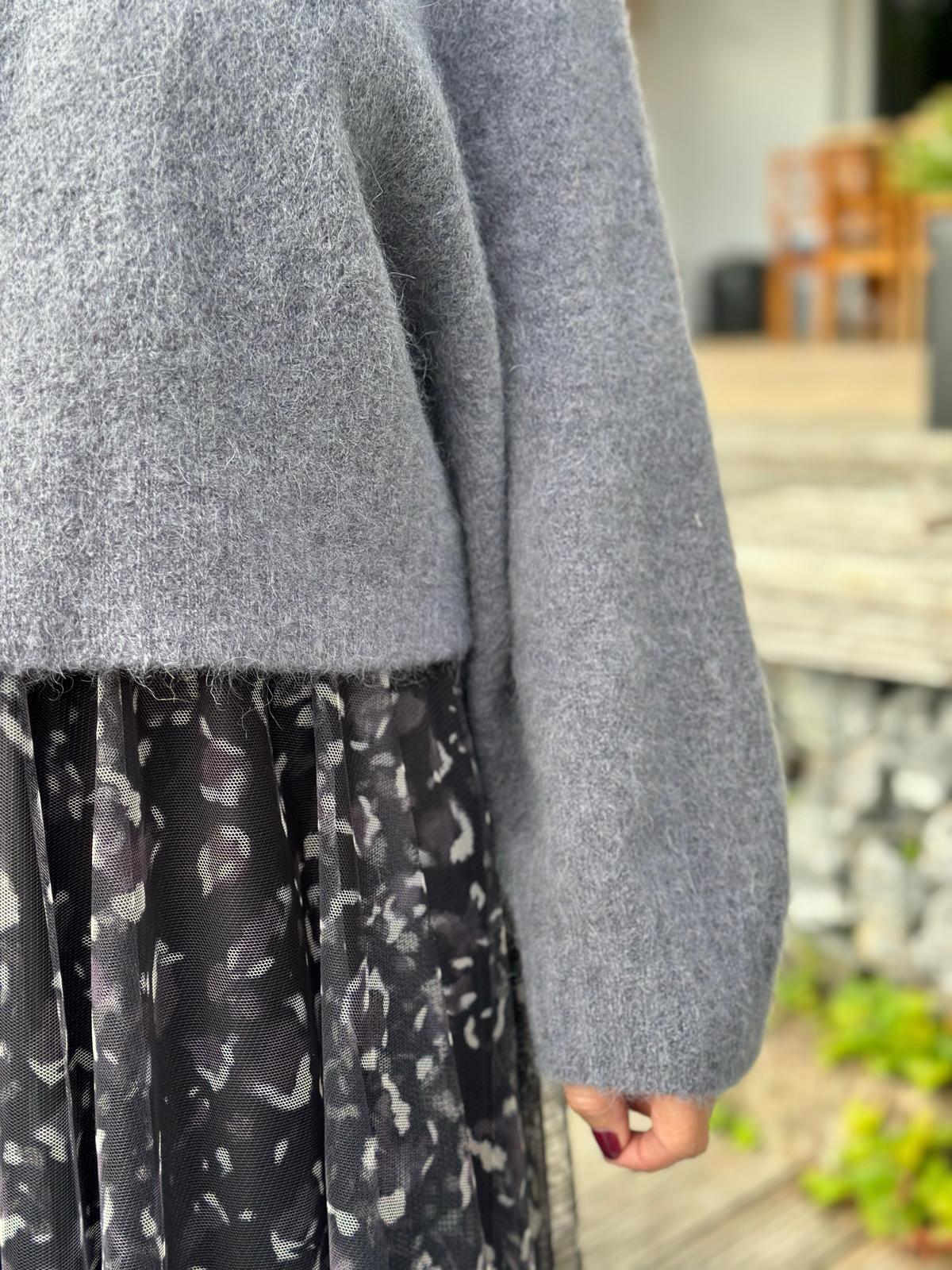 Hochwertiger Kuschelpullover "Lissy" in Anthrazit