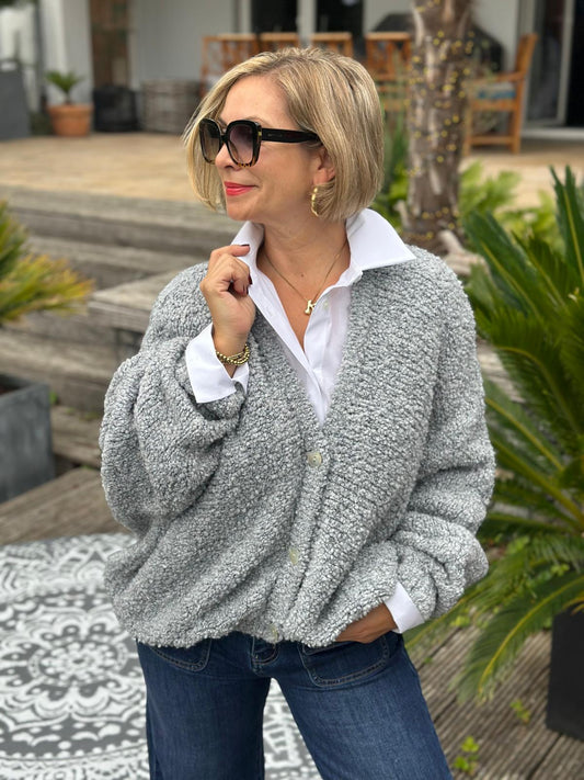 Weit geschnittene Onesize Kuschel-Jacke in Grau