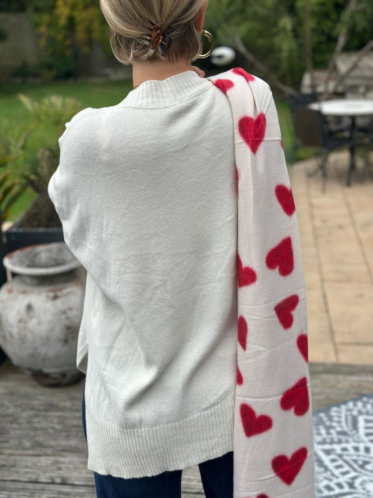 Stylischer Onesize Pulli mit Schlitz an der Seite in Cremé
