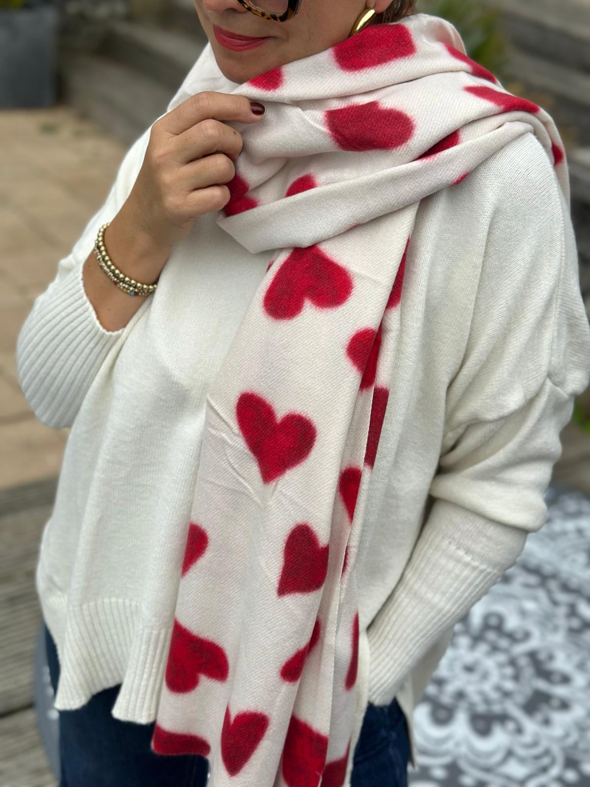 Stylischer Onesize Pulli mit Schlitz an der Seite in Cremé