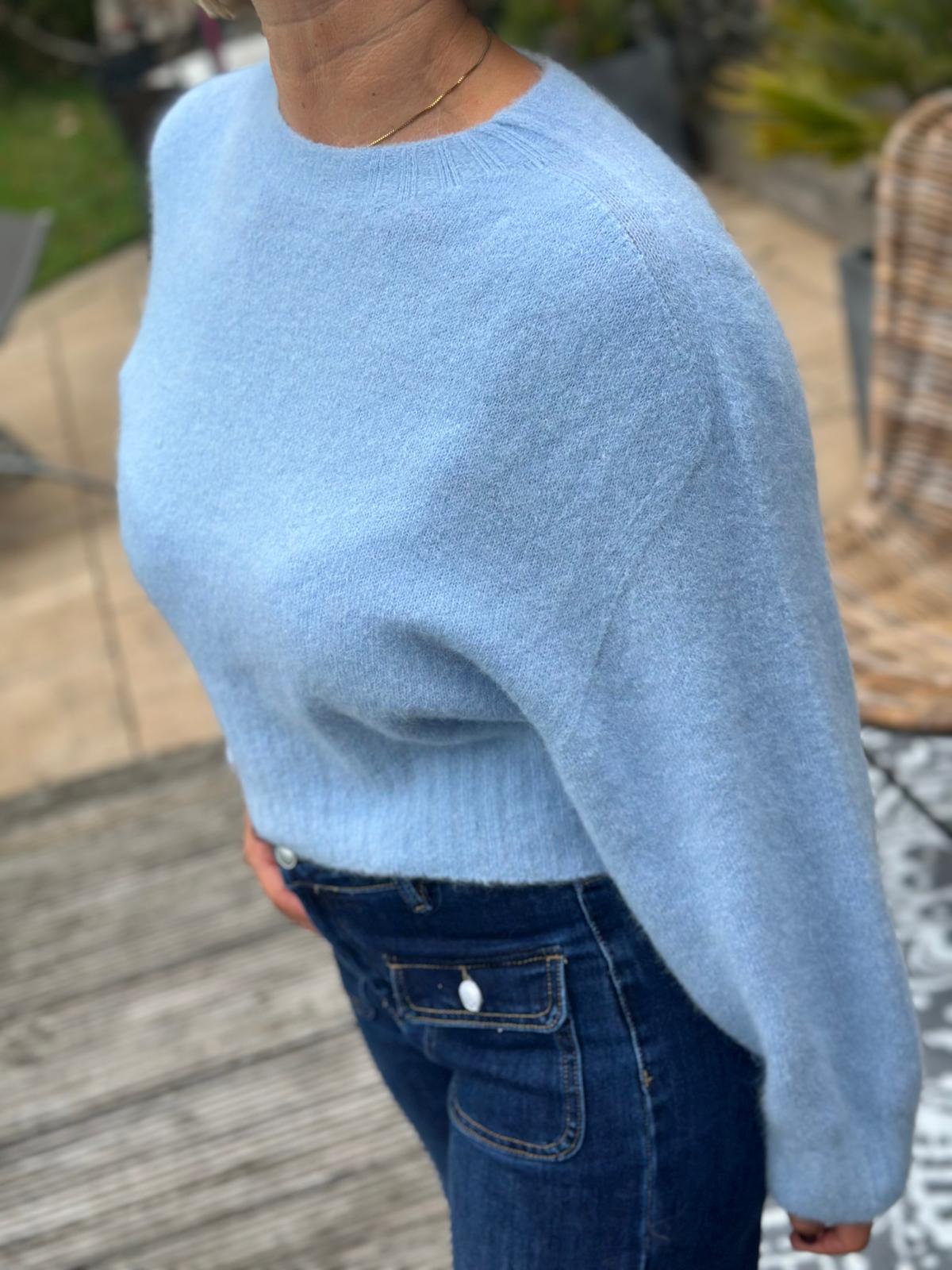 Hochwertiger Kuschelpullover "Lissy" in Hellblau