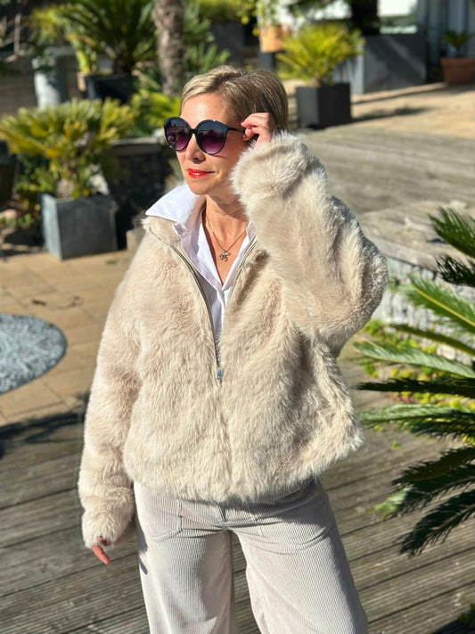 Super-Kuschel Jacke in Cremé