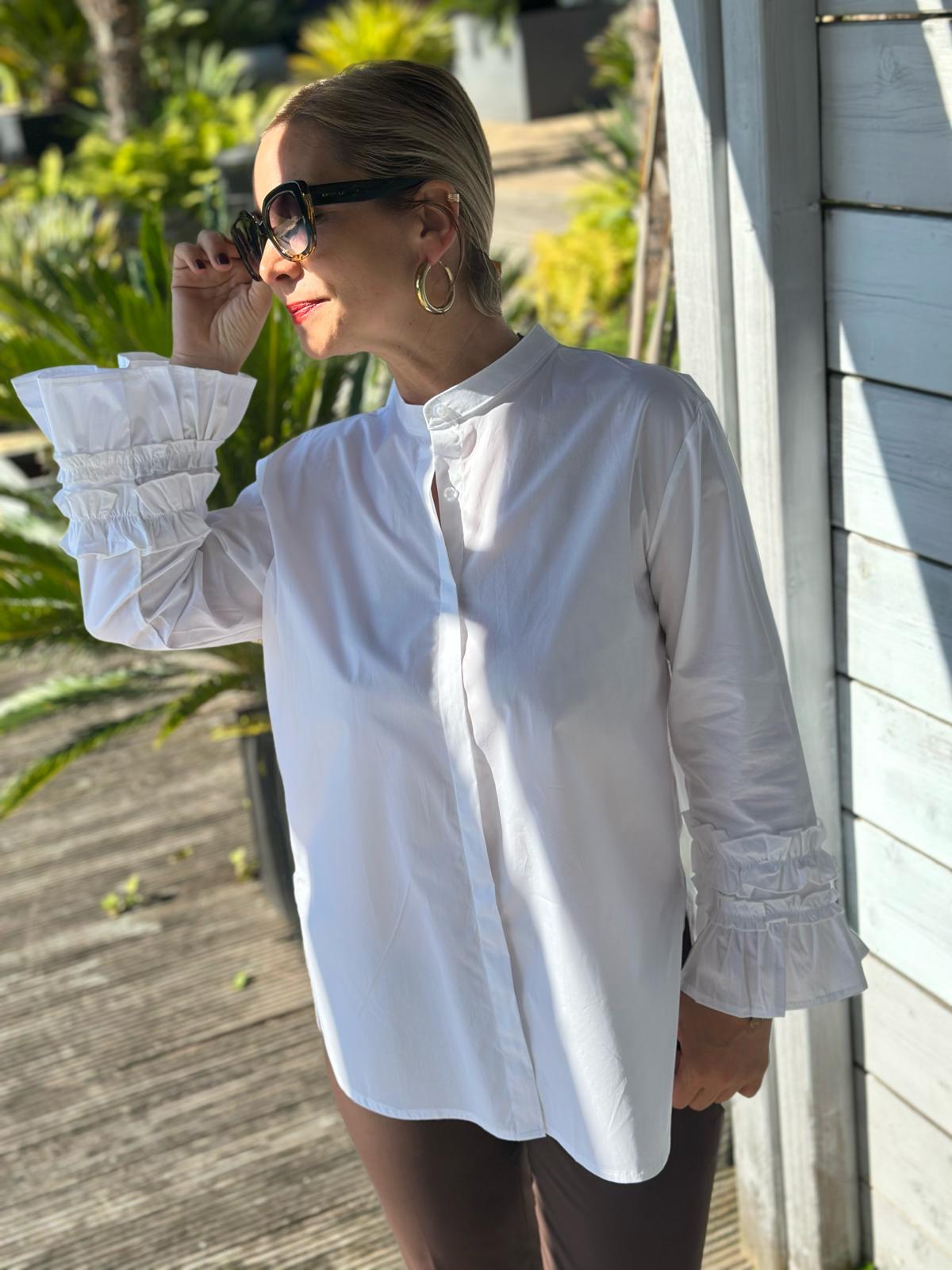 Weiße Highlight Bluse mit kleinem Kragen