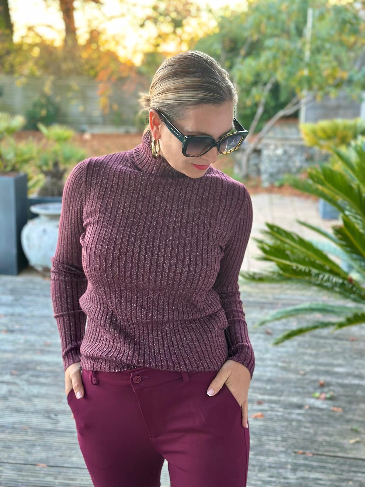 Stylische Lieblingshose in Bordeaux