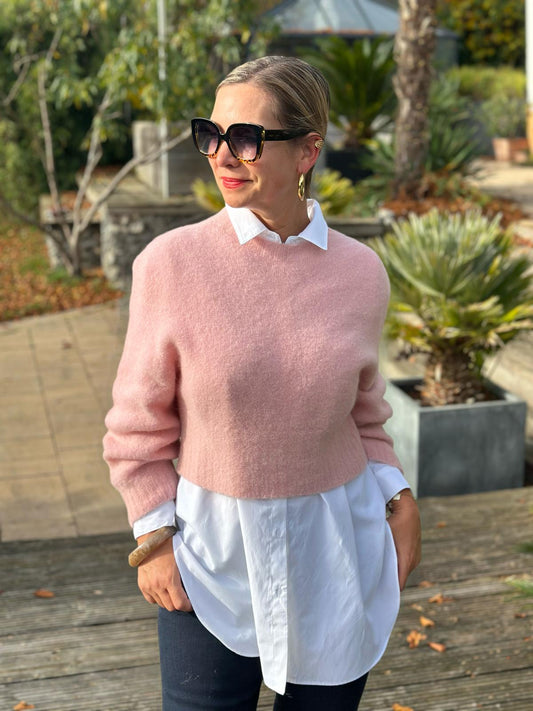 Cropped geschnittener Kuschelpullover "ELLA" in Rosa