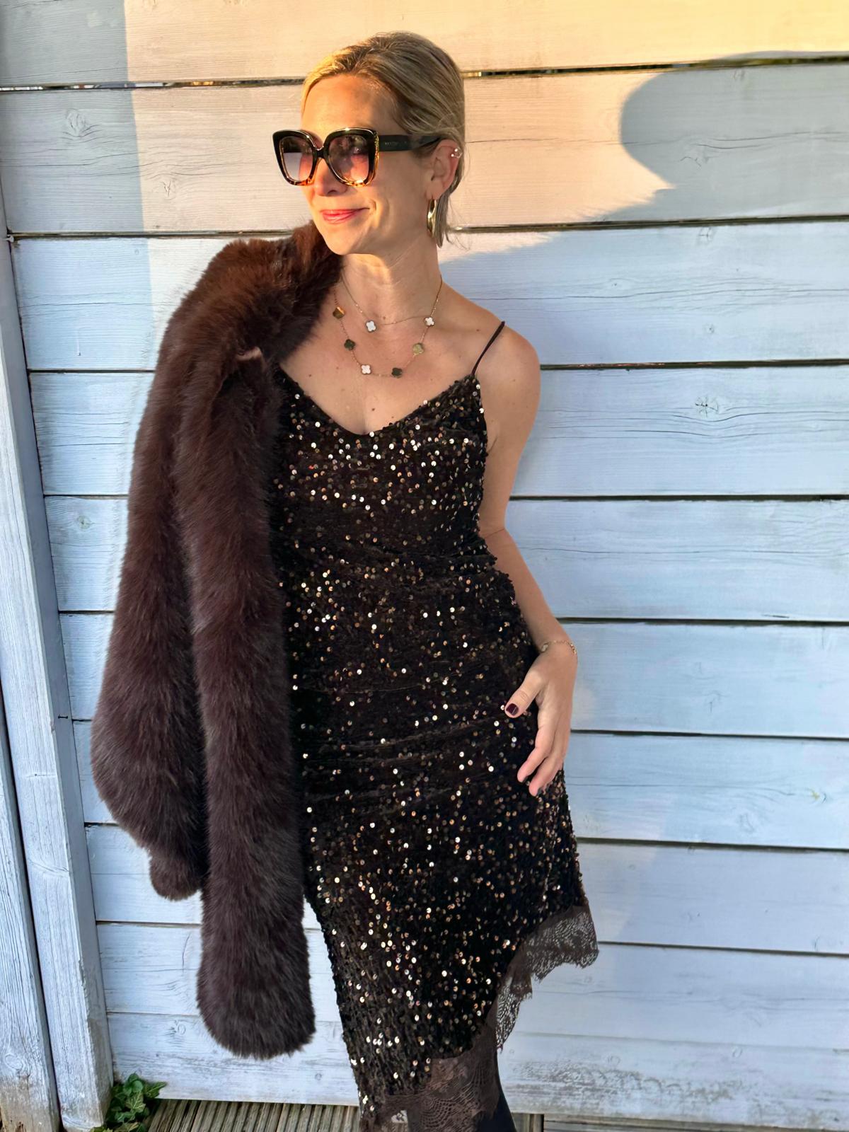 Süßes Pailletten Top in CHOCOLATE