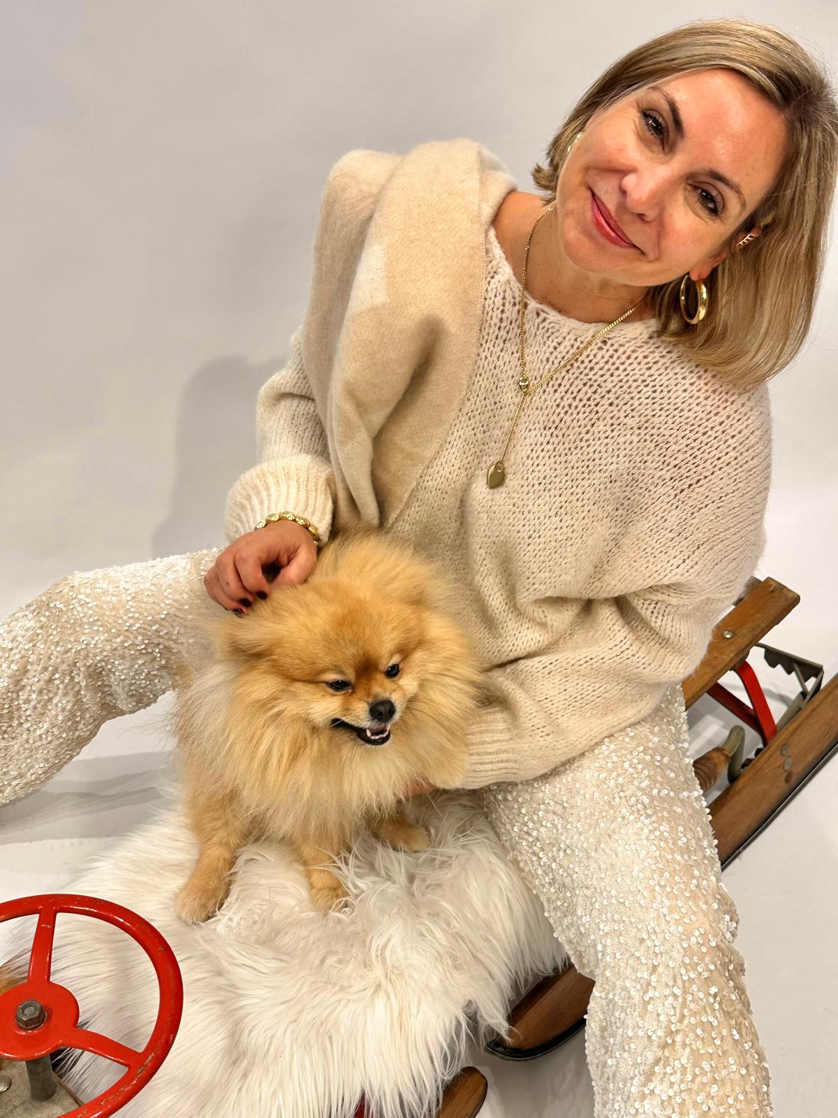 Stylische GLOSSY Paillettenhose in Cremé