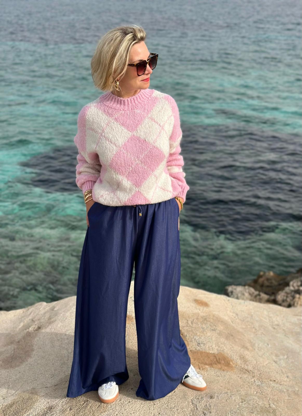 Super stylische Tencel Hose mit weitem Bein und Kordelzug in NAVY-BLAU