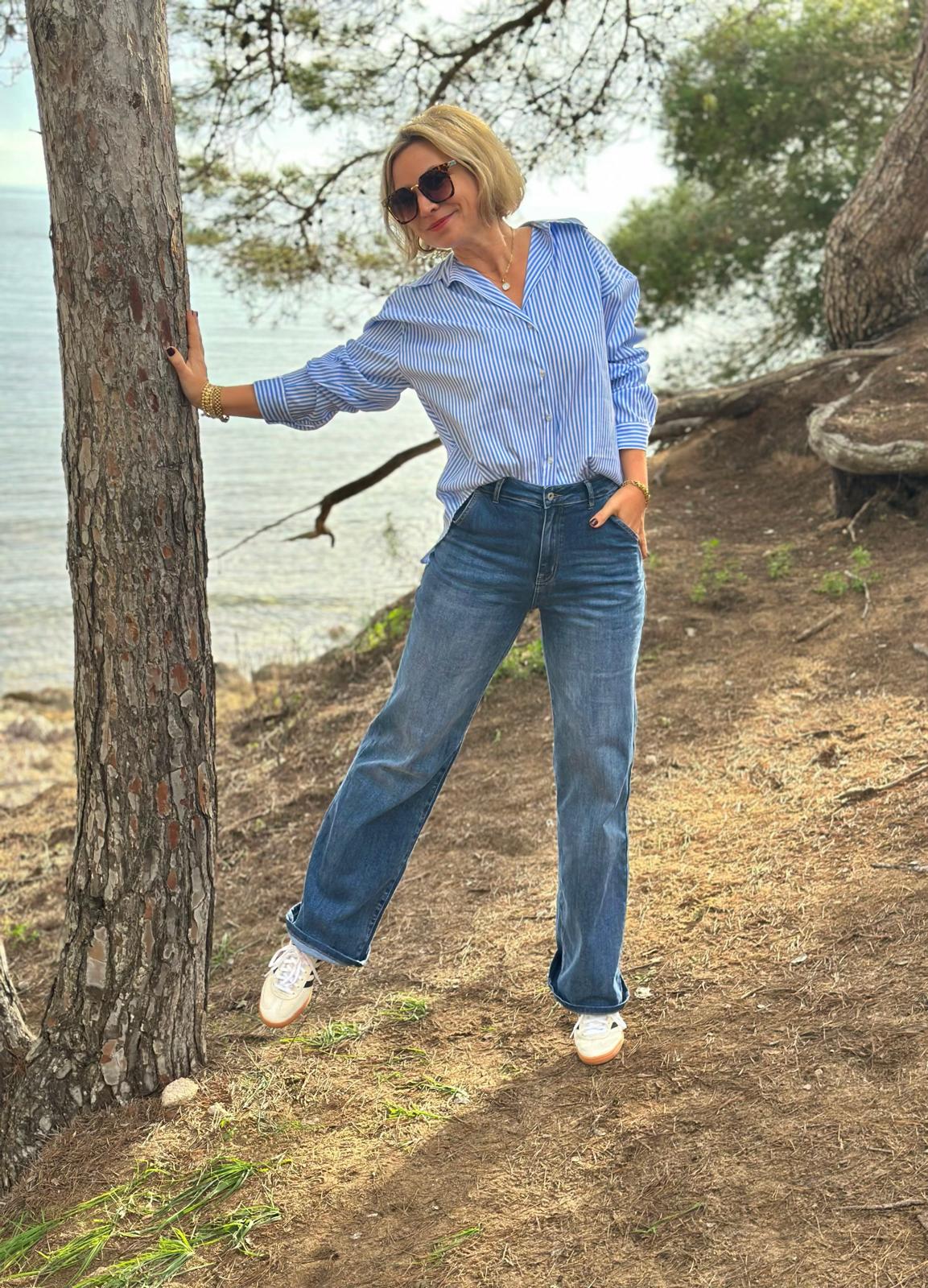 Stylische STRAIGHT BLUE JEANS