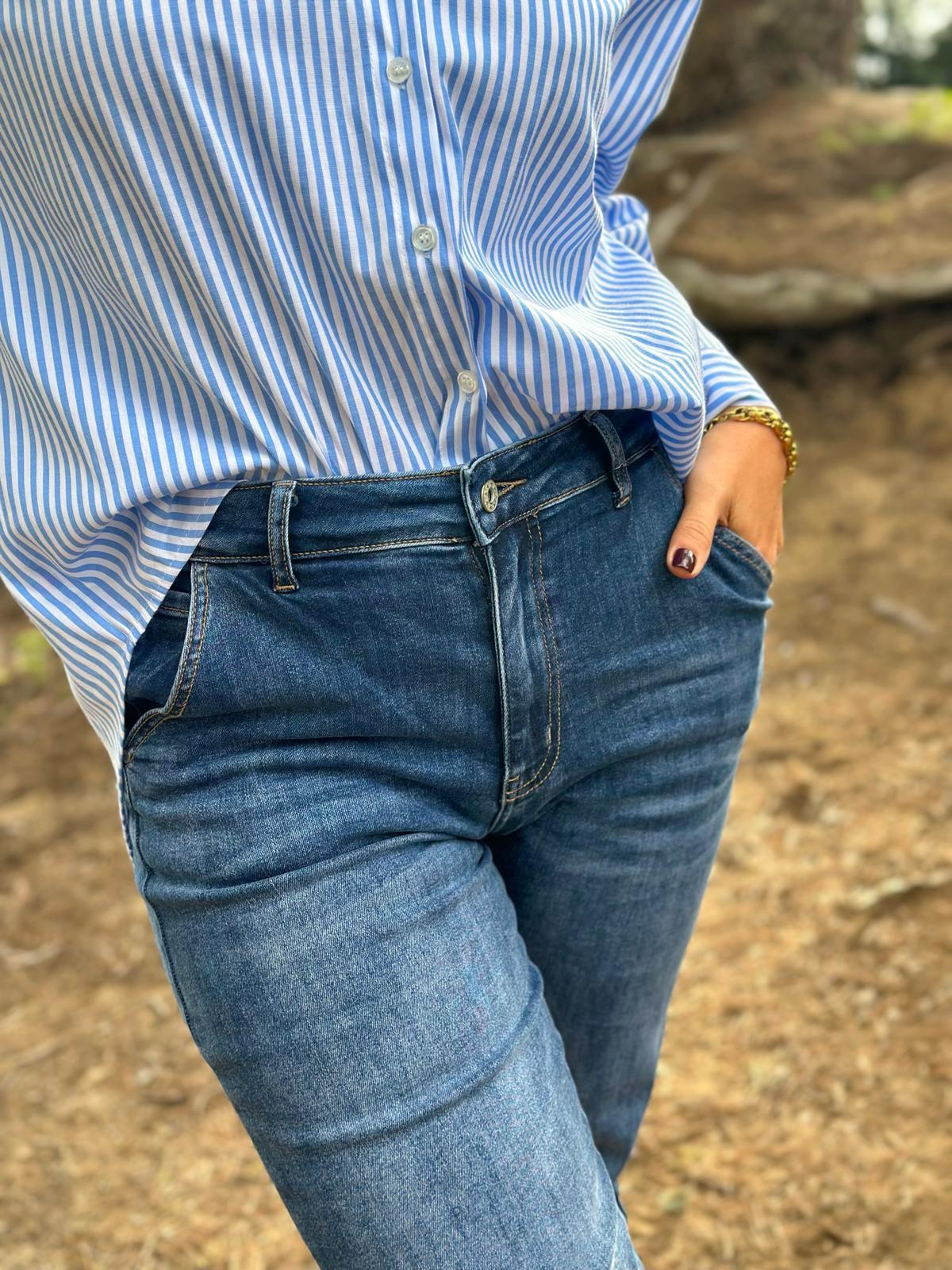 Stylische STRAIGHT BLUE JEANS