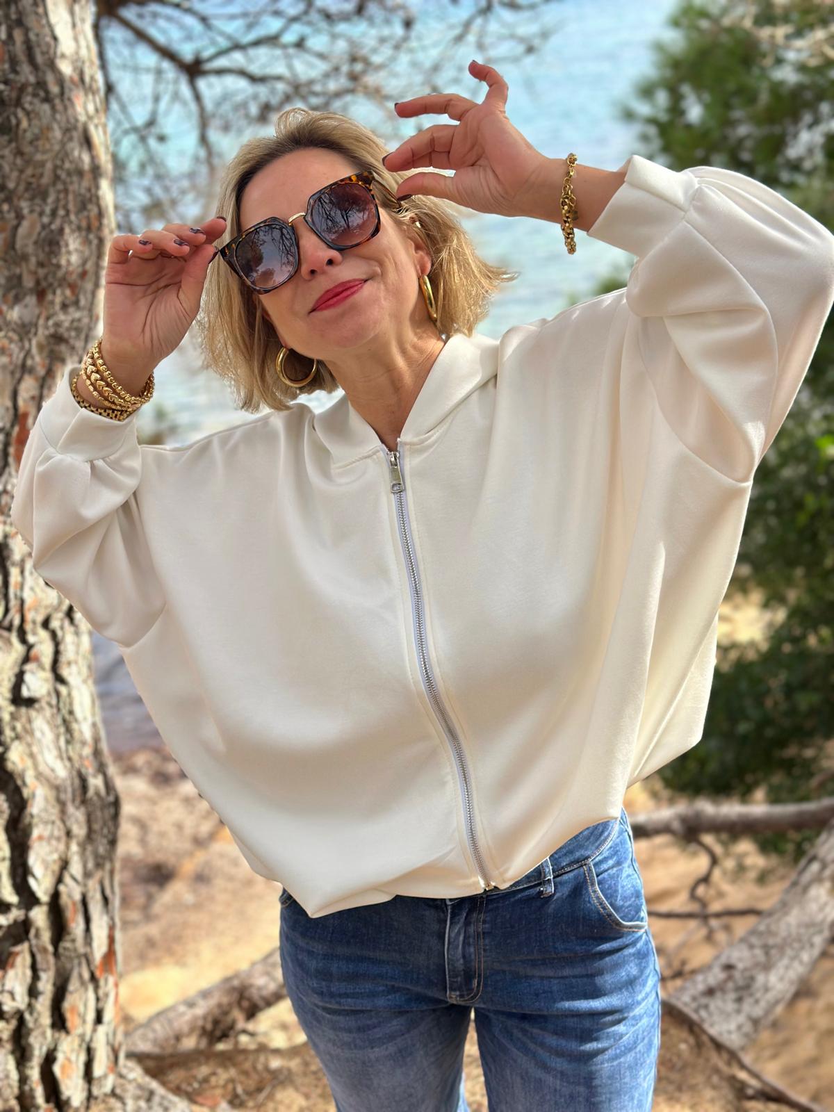 Süßer Lieblingshoodie in Cremé