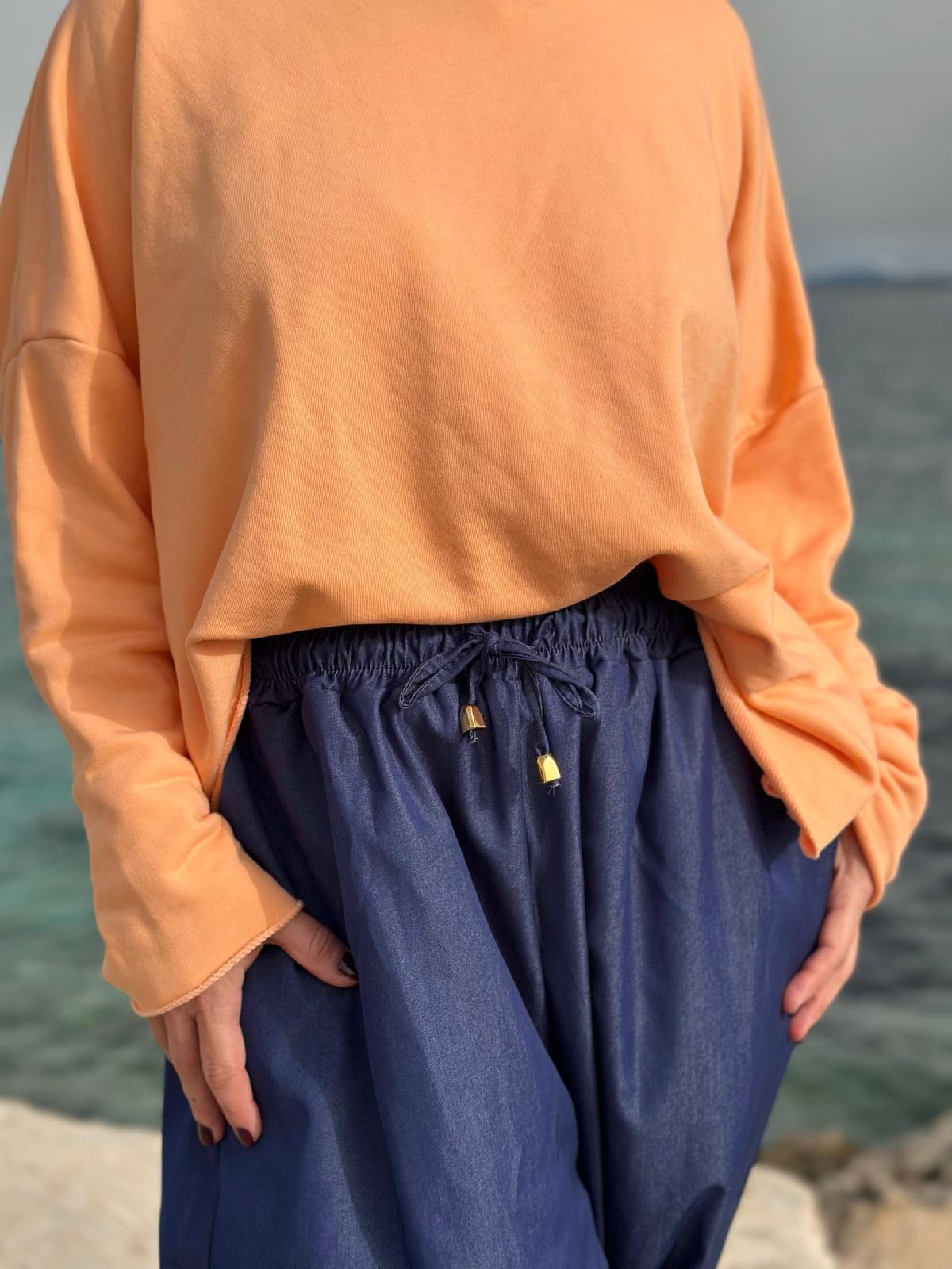 Süßes Frühlings Sweatshirt in Apricot