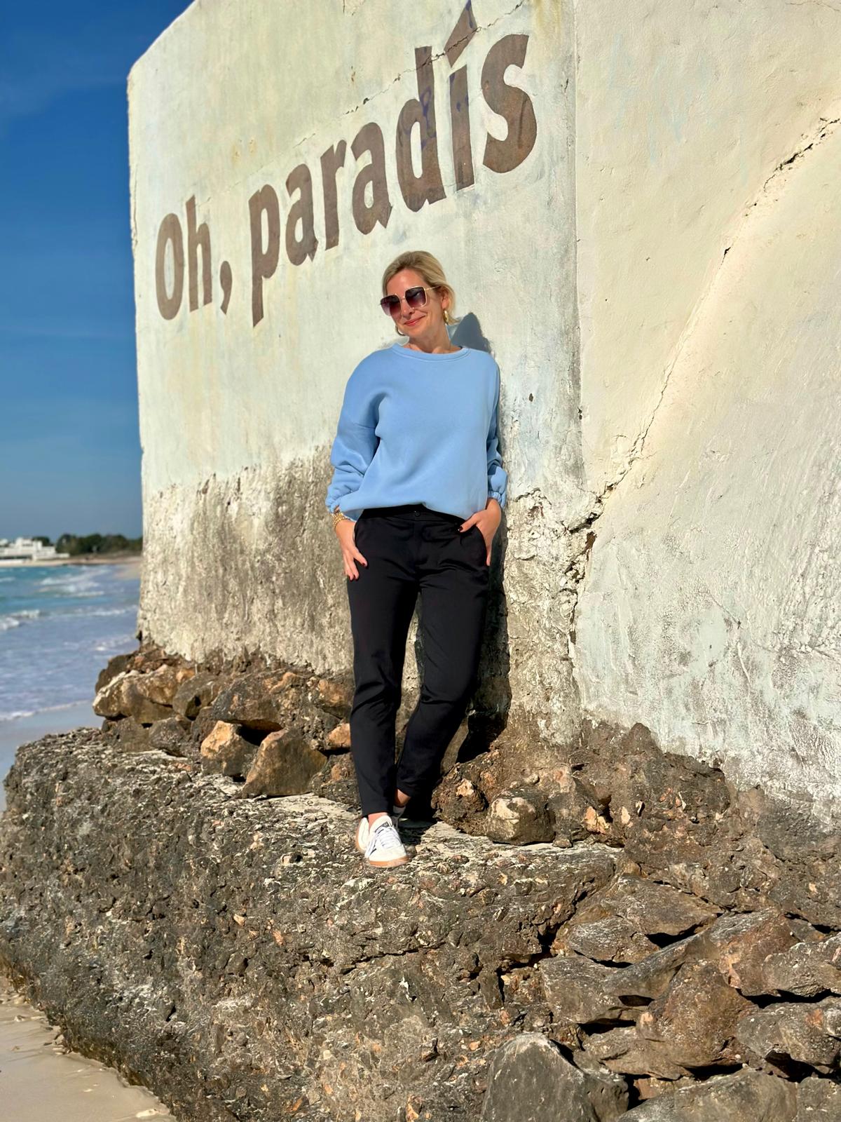 GOOD VIBES Statement Sweatshirt in OZEAN BLAU