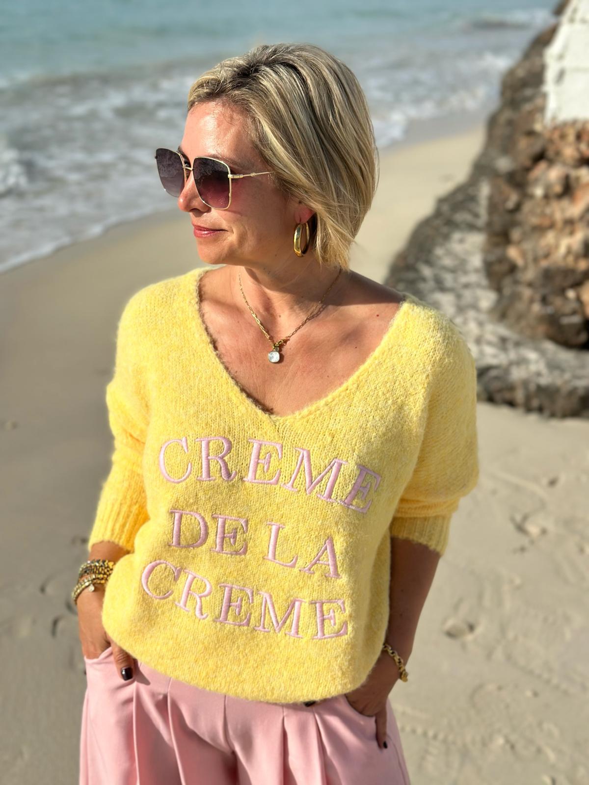 Crème de la Crème – Strickpullover mit Statement-Stick in SUNNY YELLOW